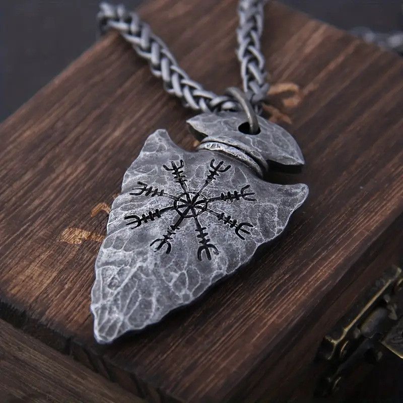 Jewelry × Vintage Viking Pirate Spear Rune Necklace Size ONE SIZE - 1 Thumbnail