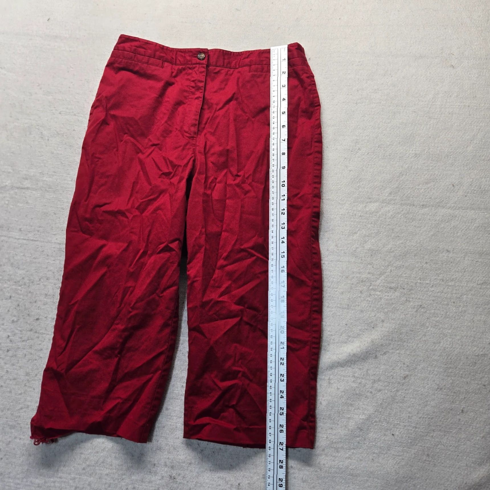 Liz Claiborne Liz Claiborne Pants Capri Red Petite 10P Women's Cropped Inseam 22" Mid Rise Slant Pocket Cotton Blend Casual Capris Womens Size 32" / US 10 / IT 46 - 5 Thumbnail