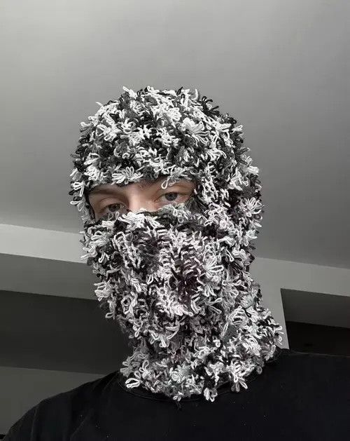 Other Handmade Distressed Knit Balaclava Face Mask Ski Mask Size ONE SIZE - 1 Thumbnail