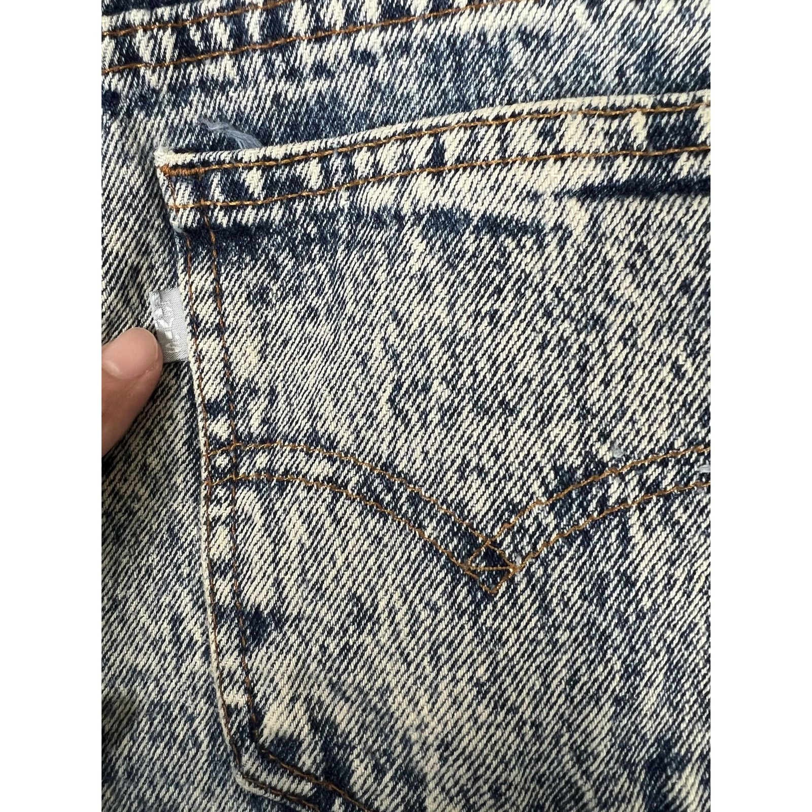 Levi's Vintage Levi's 551 Student Jeans Size 26x30 Blue Acid Wash T Size 26" / US 2 / IT 38 - 7 Thumbnail