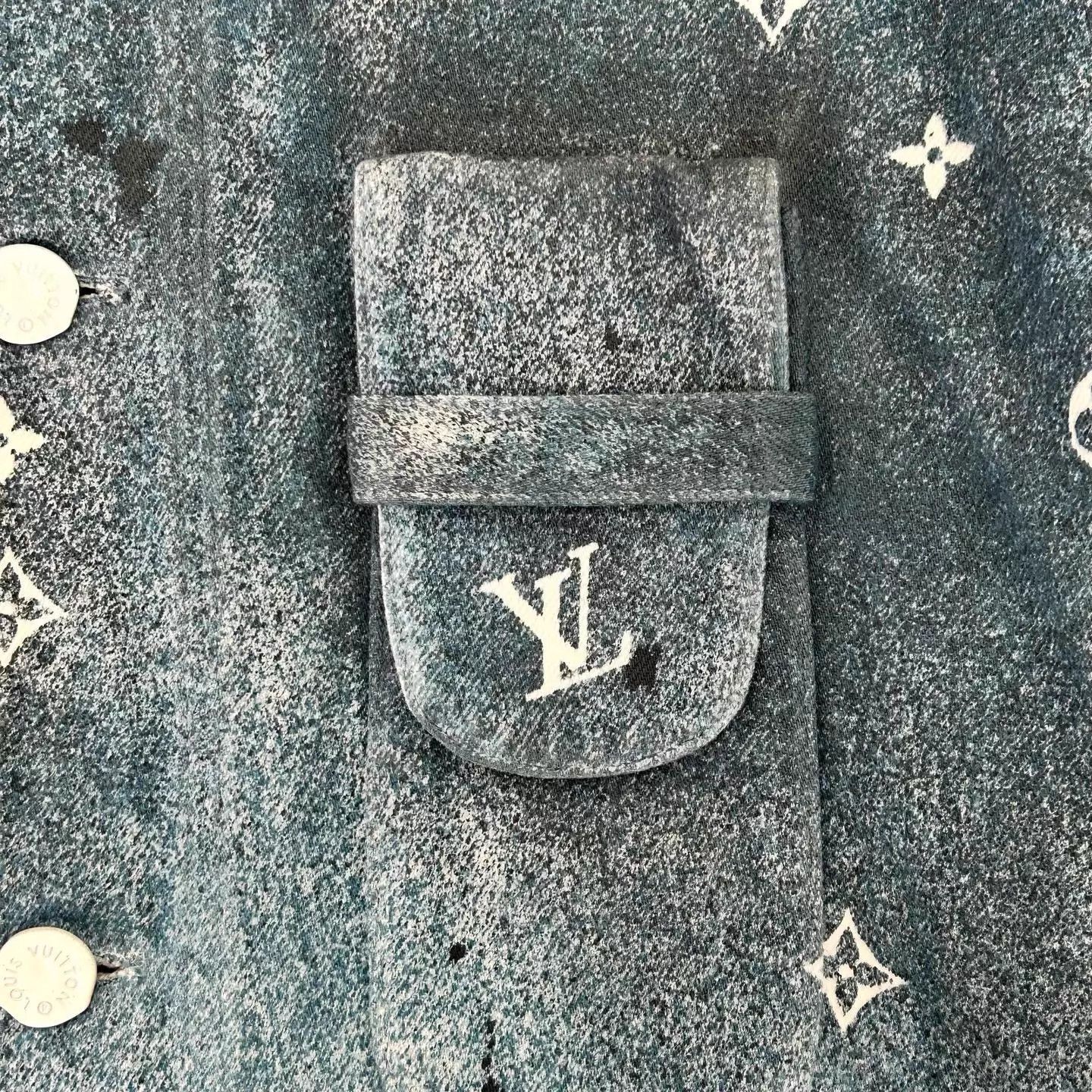 Louis Vuitton LV Starry Gradient Print Denim Jkt Blue M 99 Size M / US 6-8 / IT 42-44 - 7 Thumbnail