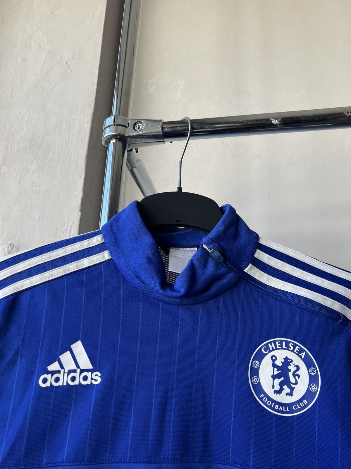 Adidas 2015 CHELSEA FC TRAINING ADIDAS SOCCER FOOTBALL LONG SLEEVE Size US S / EU 44-46 / 1 - 4 Thumbnail