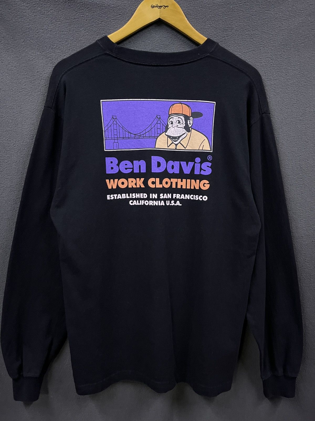 Ben Davis BEN DAVIS LONGSLEEVE BACKHIT TSHIRT Size US L / EU 52-54 / 3 - 1 Thumbnail