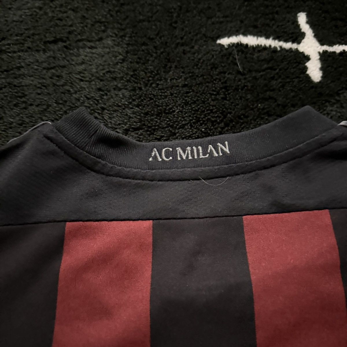 Other AC Milan - Football (Soccer) Jersey Size US L / EU 52-54 / 3 - 4 Thumbnail