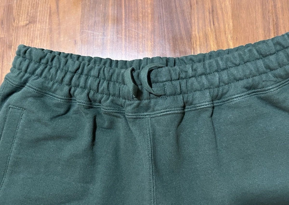 Aime Leon Dore Aime Leon Dore ALD Gothic Uniform Sweatpants FW22 Size Large Size US 34 / EU 50 - 3 Thumbnail