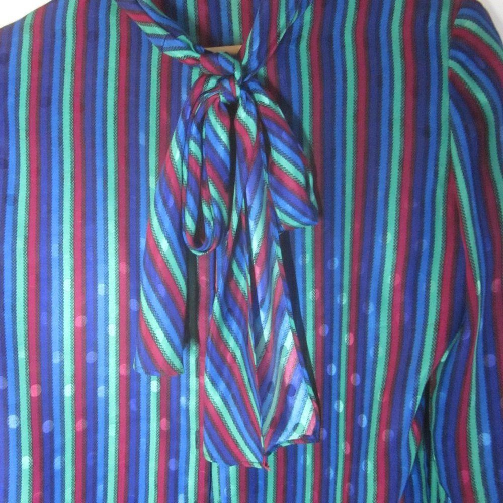 St. John Vintage St. John Blouse 6 Size S / US 4 / IT 40 - 7 Thumbnail