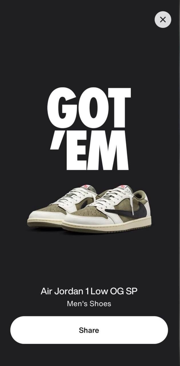 Travis Scott Air Jordan Low x Travis Scott Reverse Olive Size US 11 / EU 44 - 1 Thumbnail