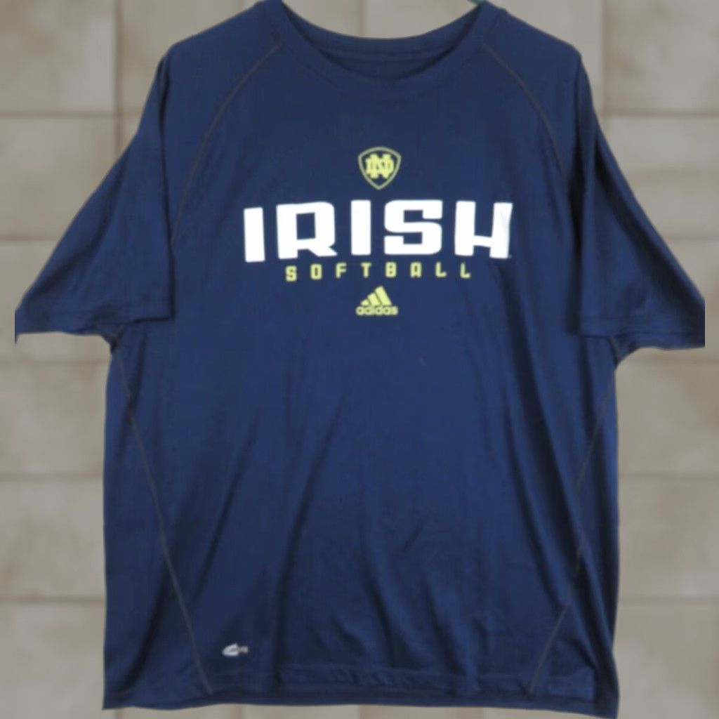 Adidas VINTAGE adidas T-Shirt Irish Noter Dame Softball Blue L Adult Size US L / EU 52-54 / 3 - 1 Thumbnail