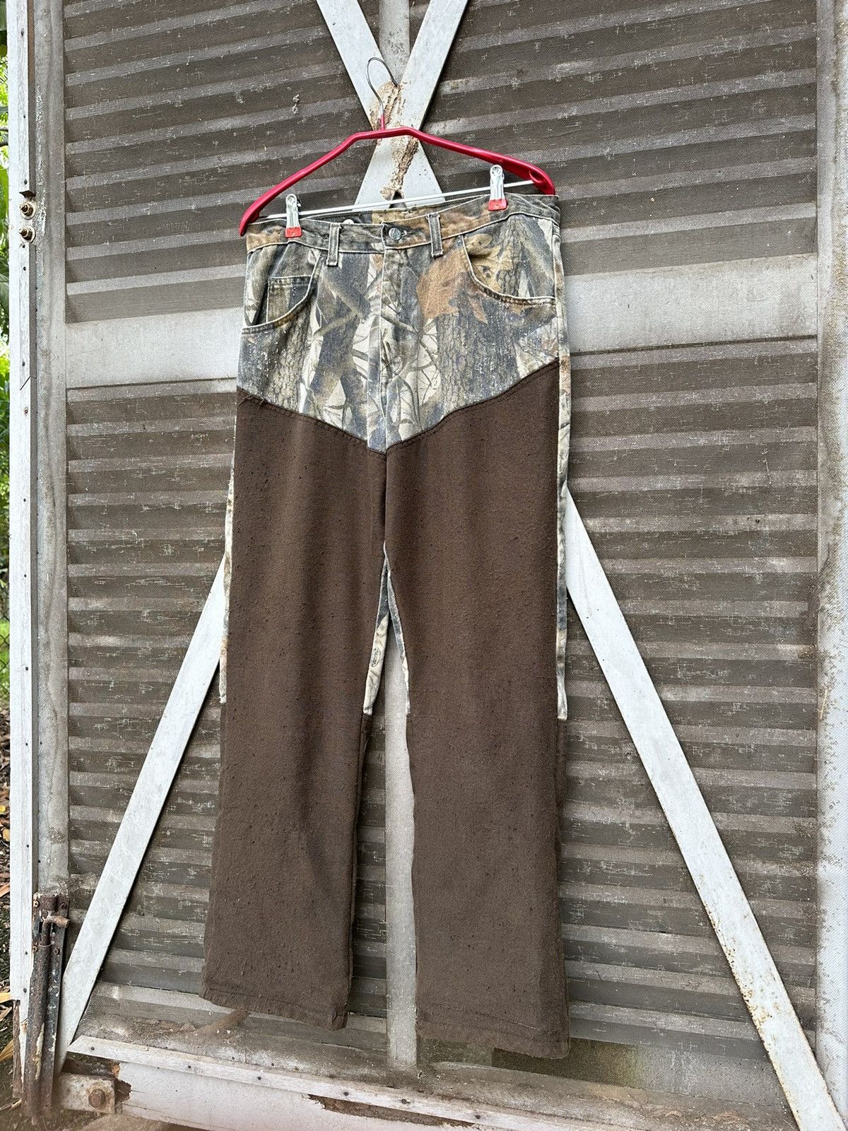 Wrangler 👹Vintage THRASHED WRANGLER PRO GEAR CAMO BAGGY JEANS Size US 31 - 12 Thumbnail