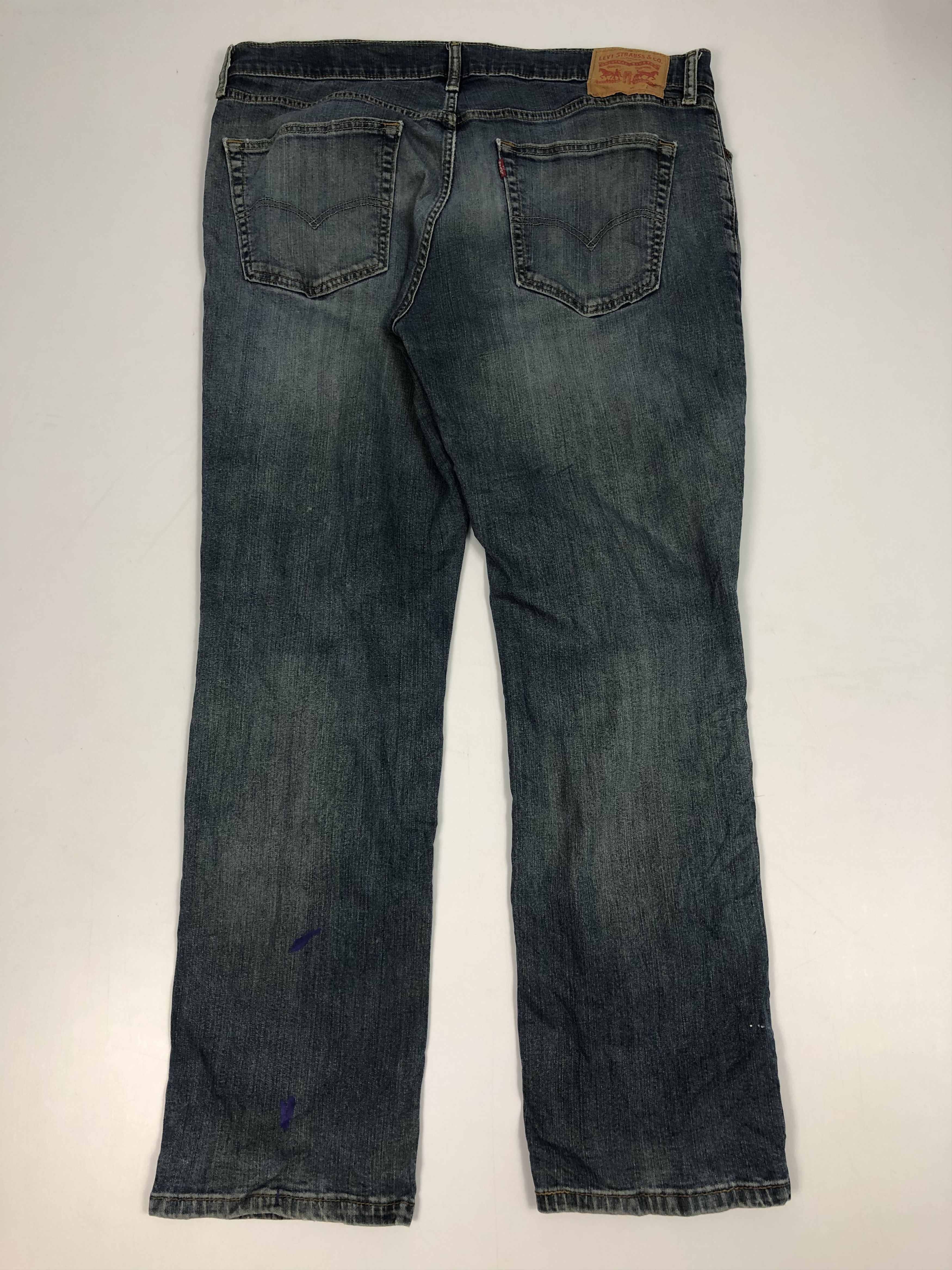 Vintage Distressed Levis Faded Blue Jeans DP0068