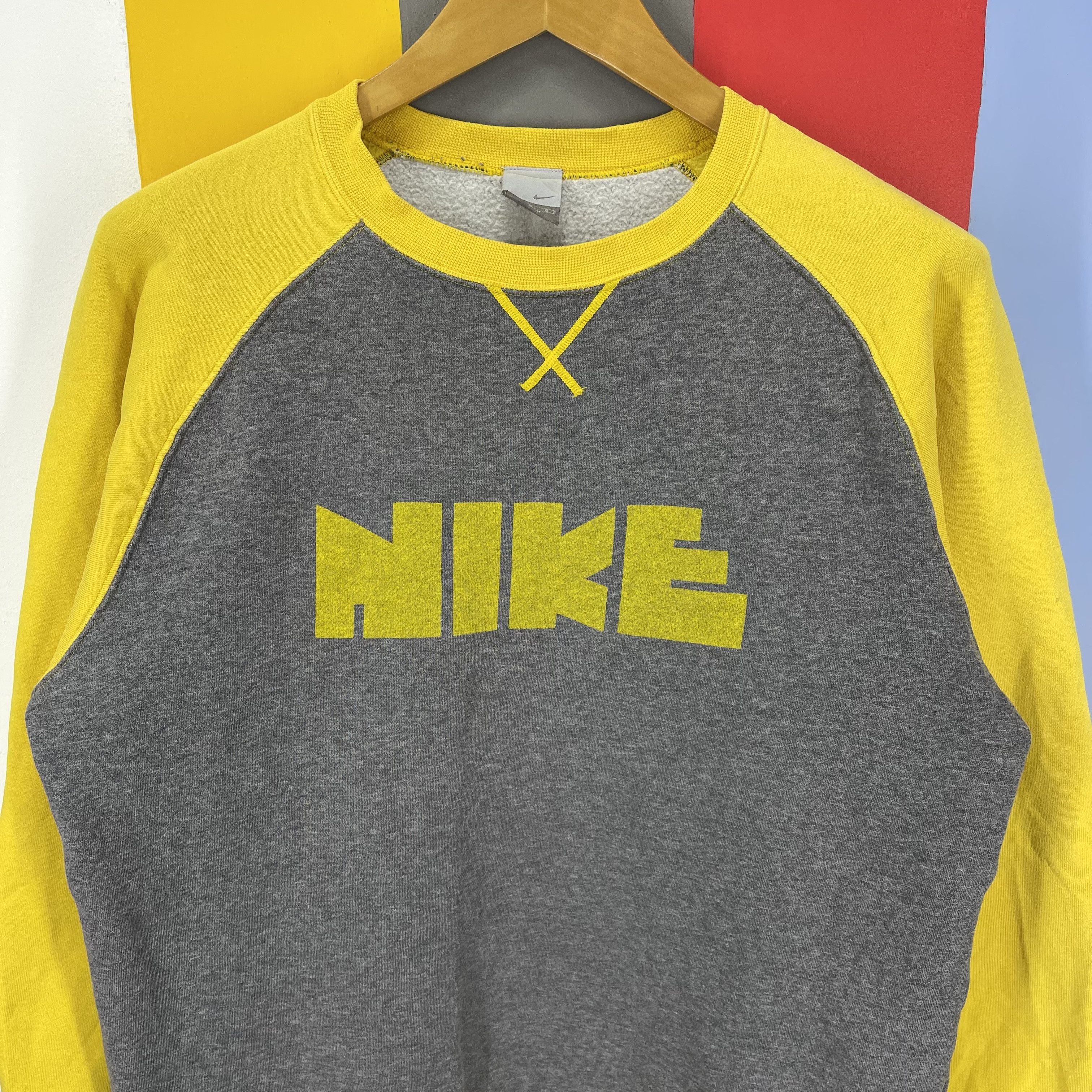 Nike Y2K Vintage Nike Crew Neck Sweatshirt #1398/AW Size US M / EU 48-50 / 2 - 2 Thumbnail