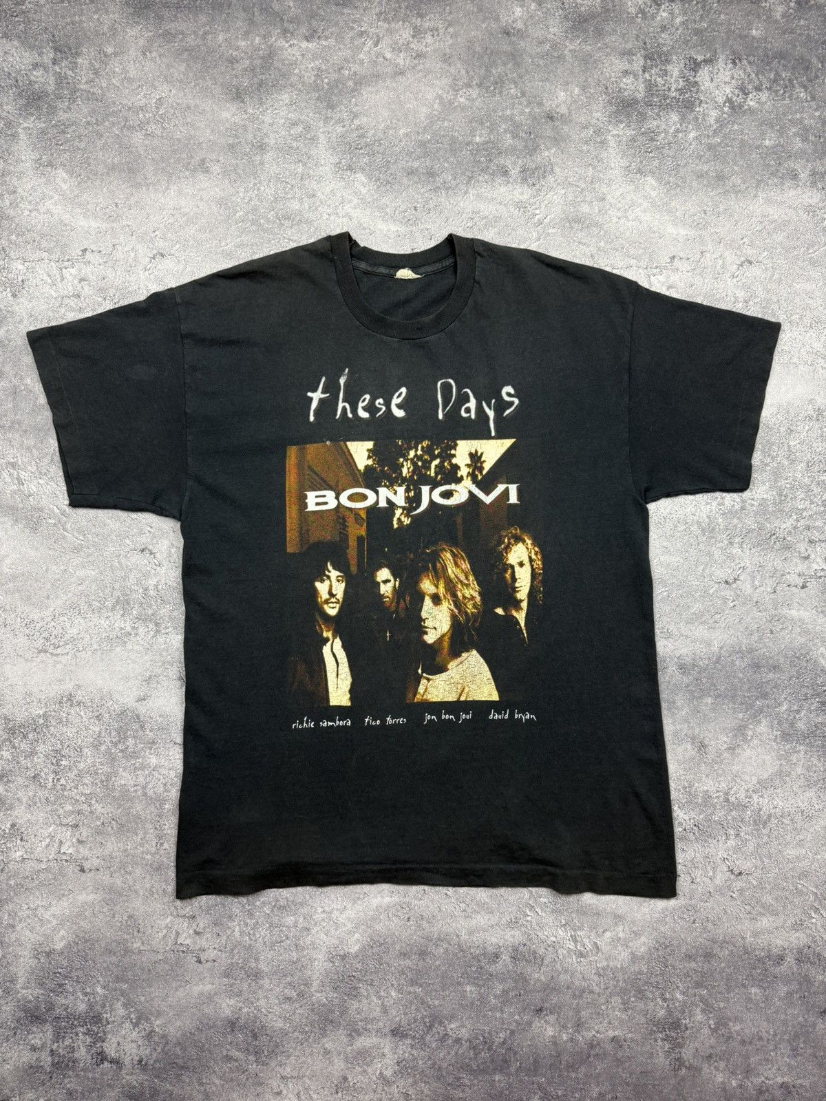 Vintage 90s Bon Jovi These Days Tour T-Shirt Single Stitch