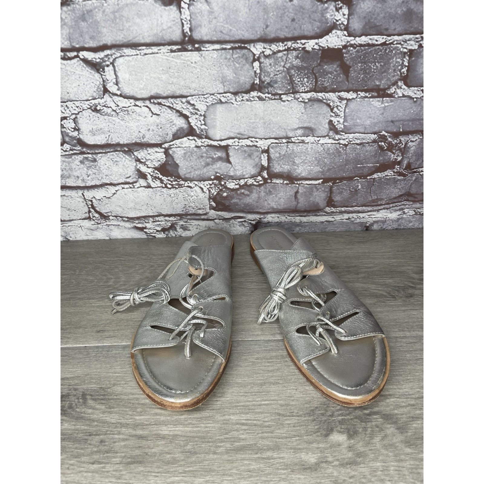 Loeffler Randall Loeffler Randall Kira GT Silver Metallic Thong Sandals Women Size US 9.5 / IT 39.5 - 7 Thumbnail