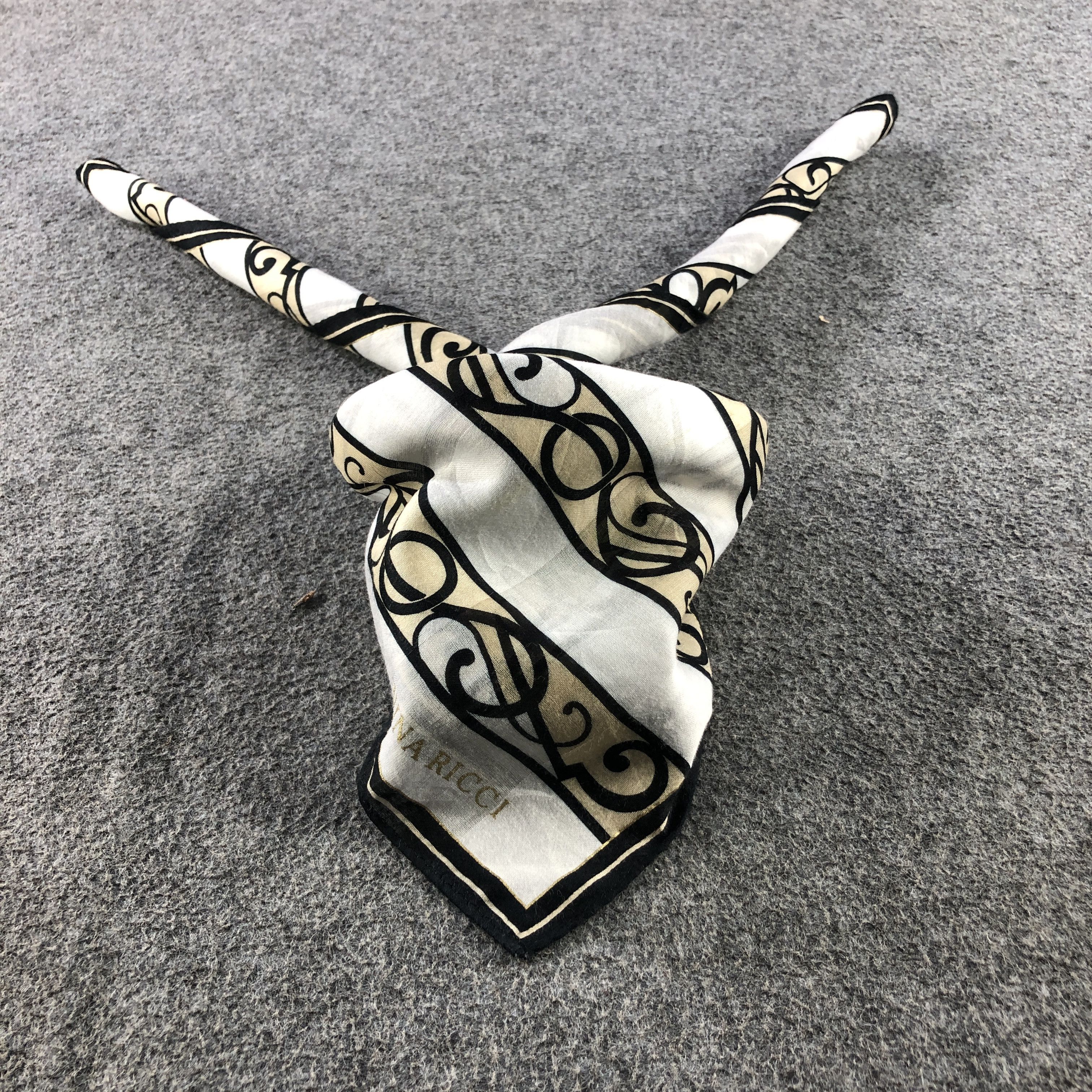 Nina Ricci Handkerchief Neckerchief Bandana H2375