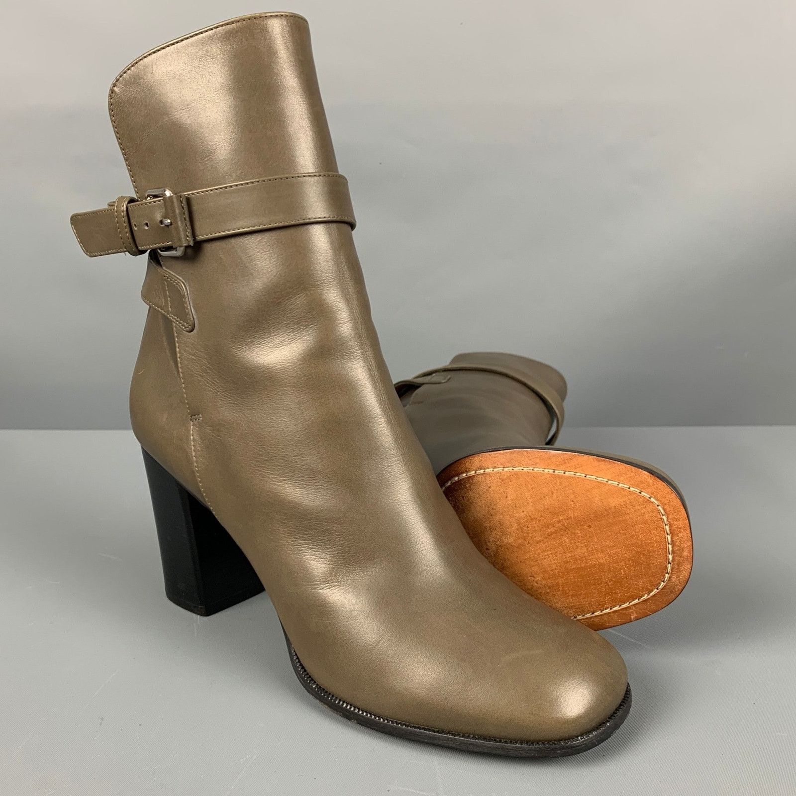 Celine CELINE Size 10 Grey Ankle Strap Boots Size US 10 / IT 40 - 5 Thumbnail