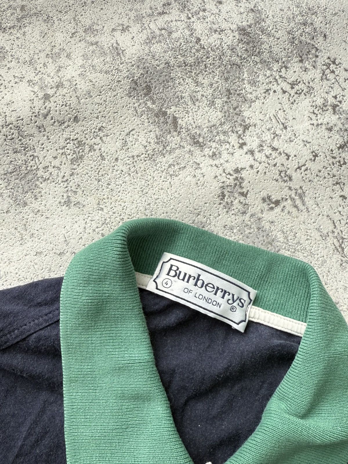 Burberry Vintage Burberrys 90s Polo T-Shirt Size 4 ( s ) Size US S / EU 44-46 / 1 - 9 Thumbnail