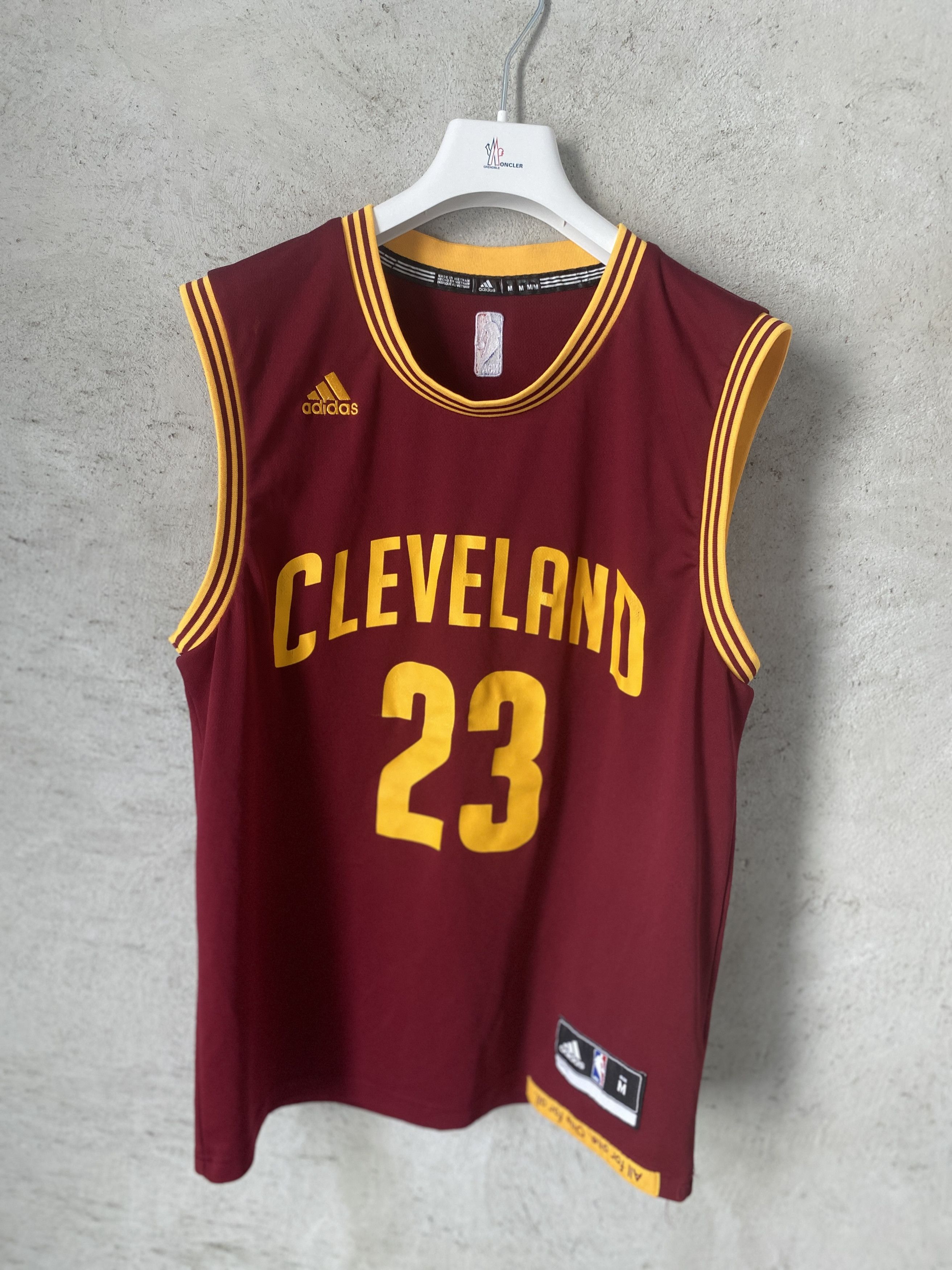 Adidas Adidas NBA Cleveland James jersey sport blokecore Size US M / EU 48-50 / 2 - 1 Thumbnail