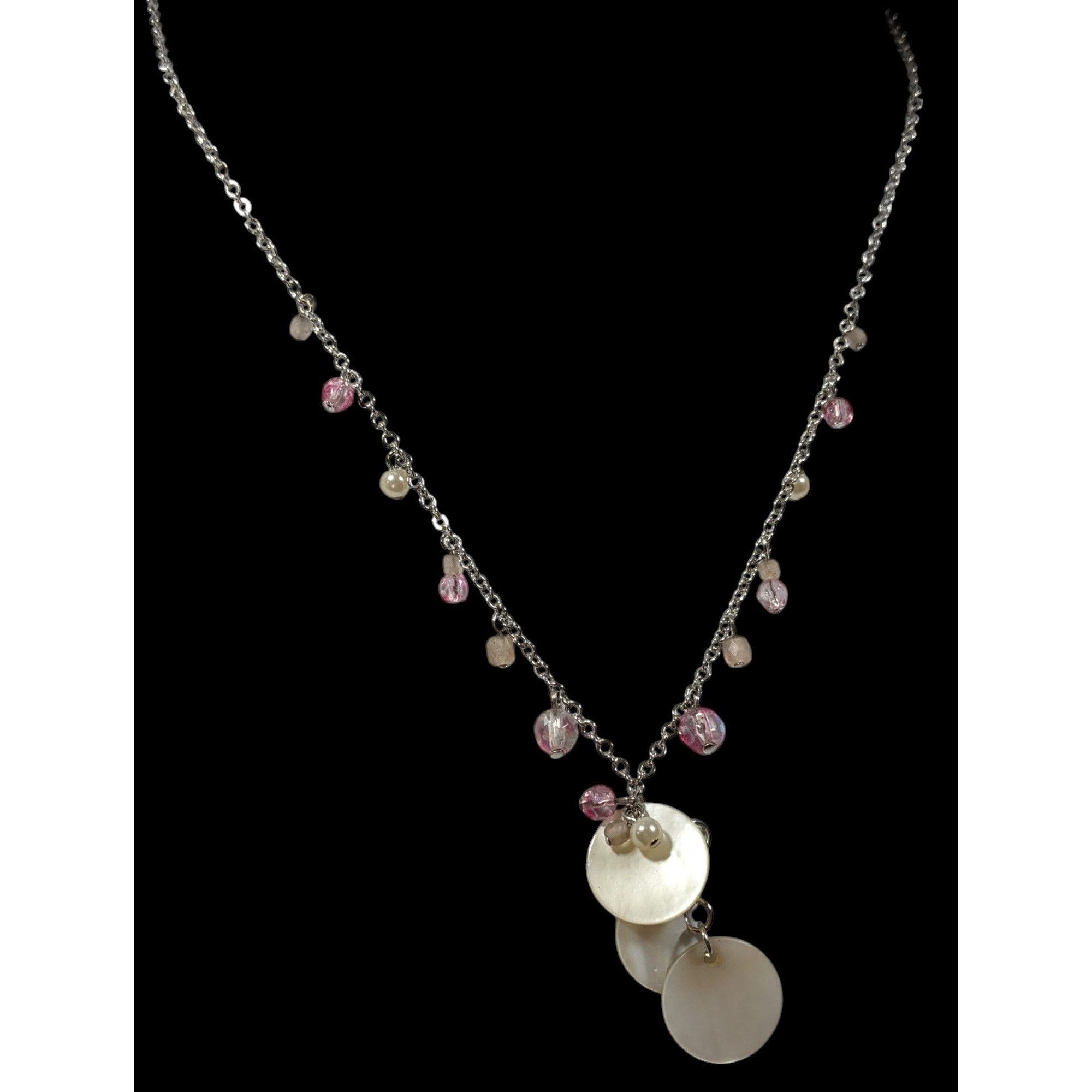 Other Cookie Lee Coquette Beaded Shell Necklace Size ONE SIZE - 3 Thumbnail