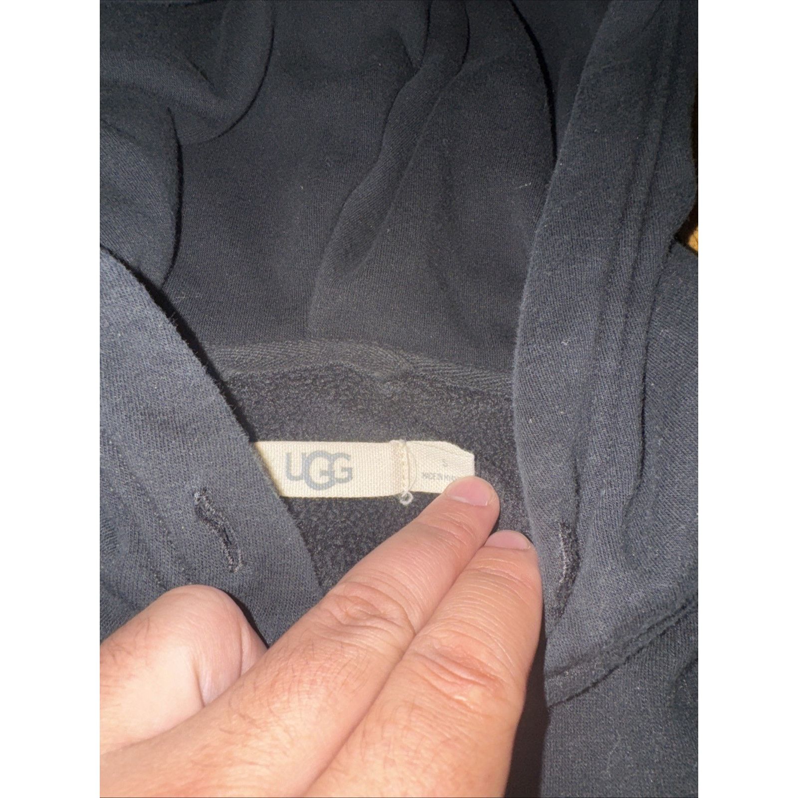 Ugg UGG Women’s Full Zip Hoodie Black Small Fleece Sweatshirt Size S / US 4 / IT 40 - 3 Thumbnail