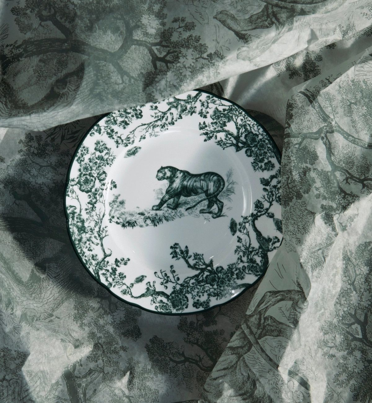 Dior o1bcso1str0225 Size:OS/ Dessert Plate in Linden Green Size ONE SIZE - 5 Thumbnail