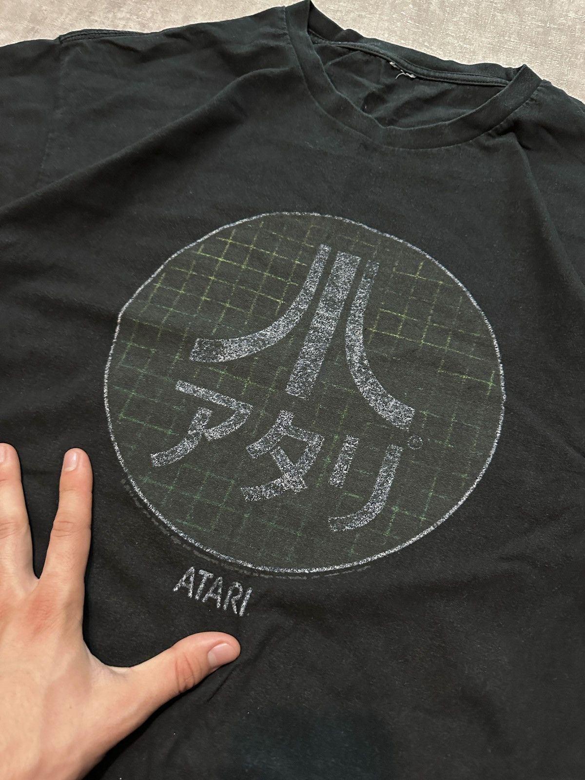 Vintage Vintage Atari Katakana Logo Cyber Y2K Retro Game tee Size US XL / EU 56 / 4 - 2 Thumbnail