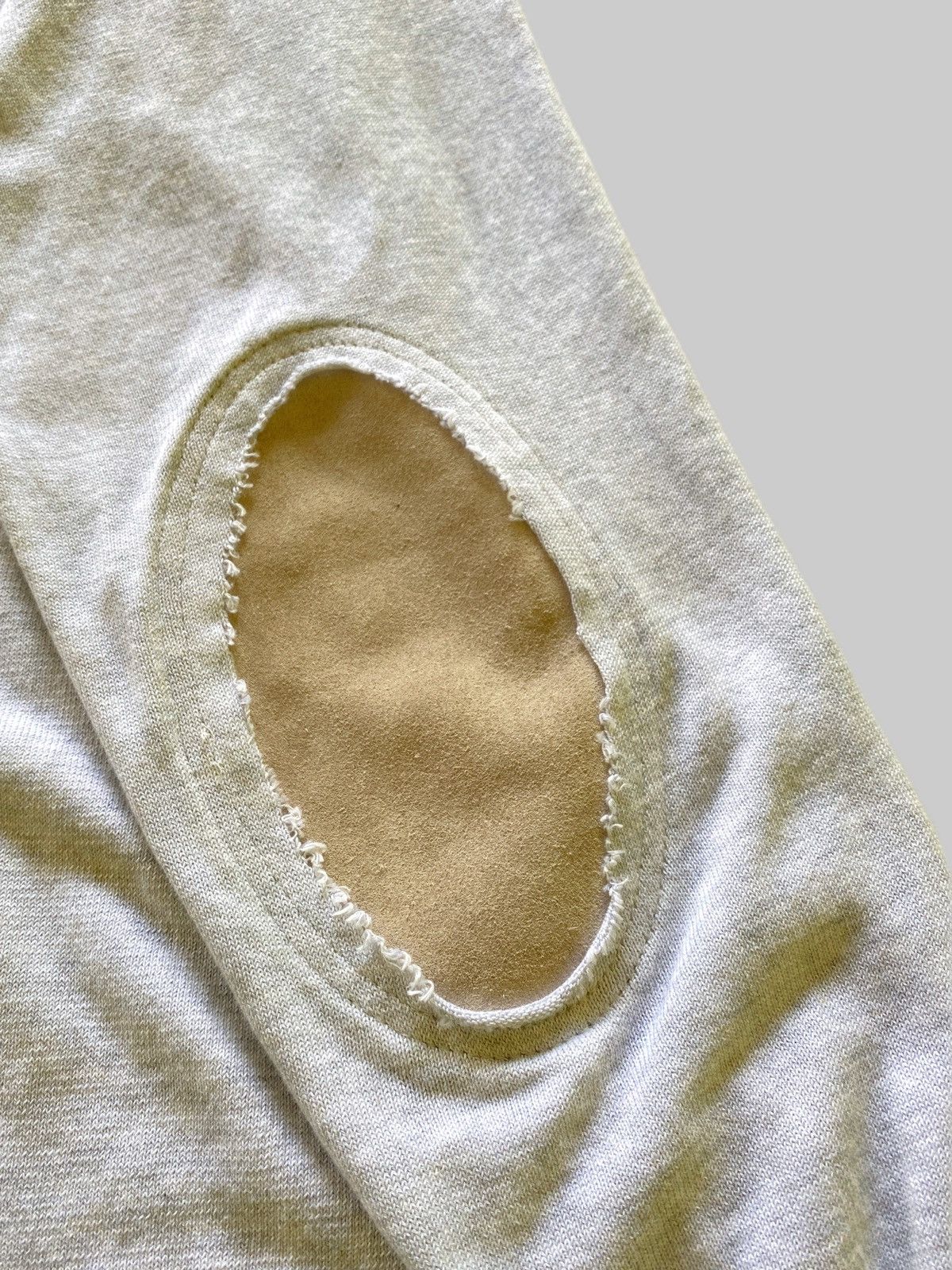 Maison Margiela SS18 Maison Margiela Leather Elbow Patch Sweater Size L / US 10 / IT 46 - 8 Thumbnail