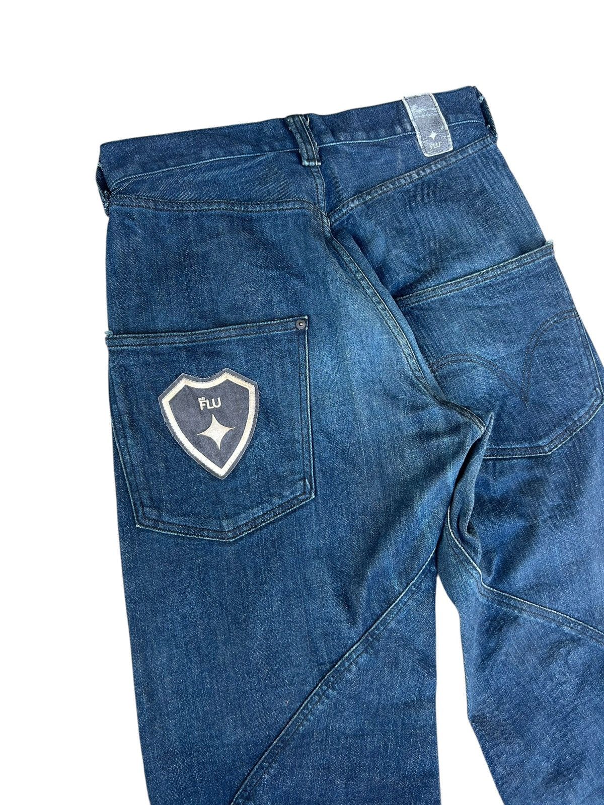 Japanese Brand × Levi's × Vintage Vintage 2006 Levi’s Flu Japan Baggy Denim Jeans Size US 30 / EU 46 - 15 Thumbnail