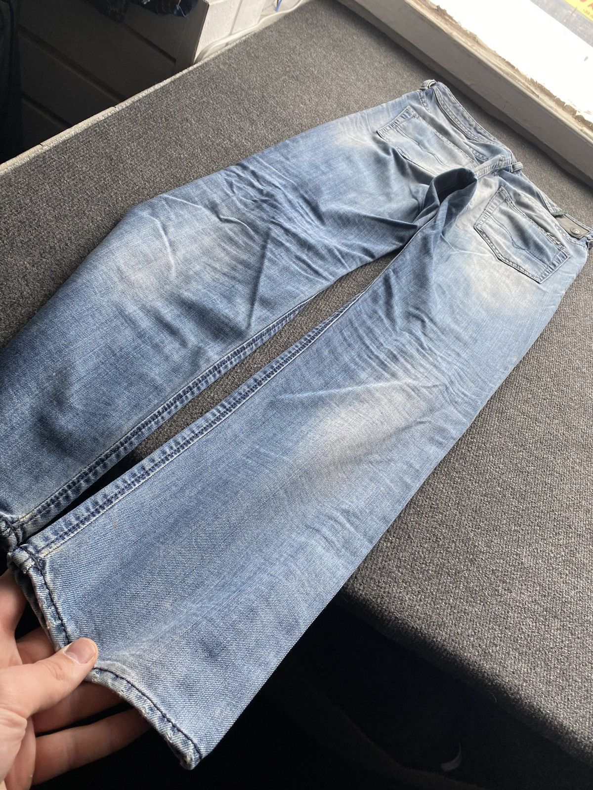 Diesel 🔥Opium Punk Diesel Buster regular slim tapered jeans 31 y2k Size US 31 - 18 Thumbnail