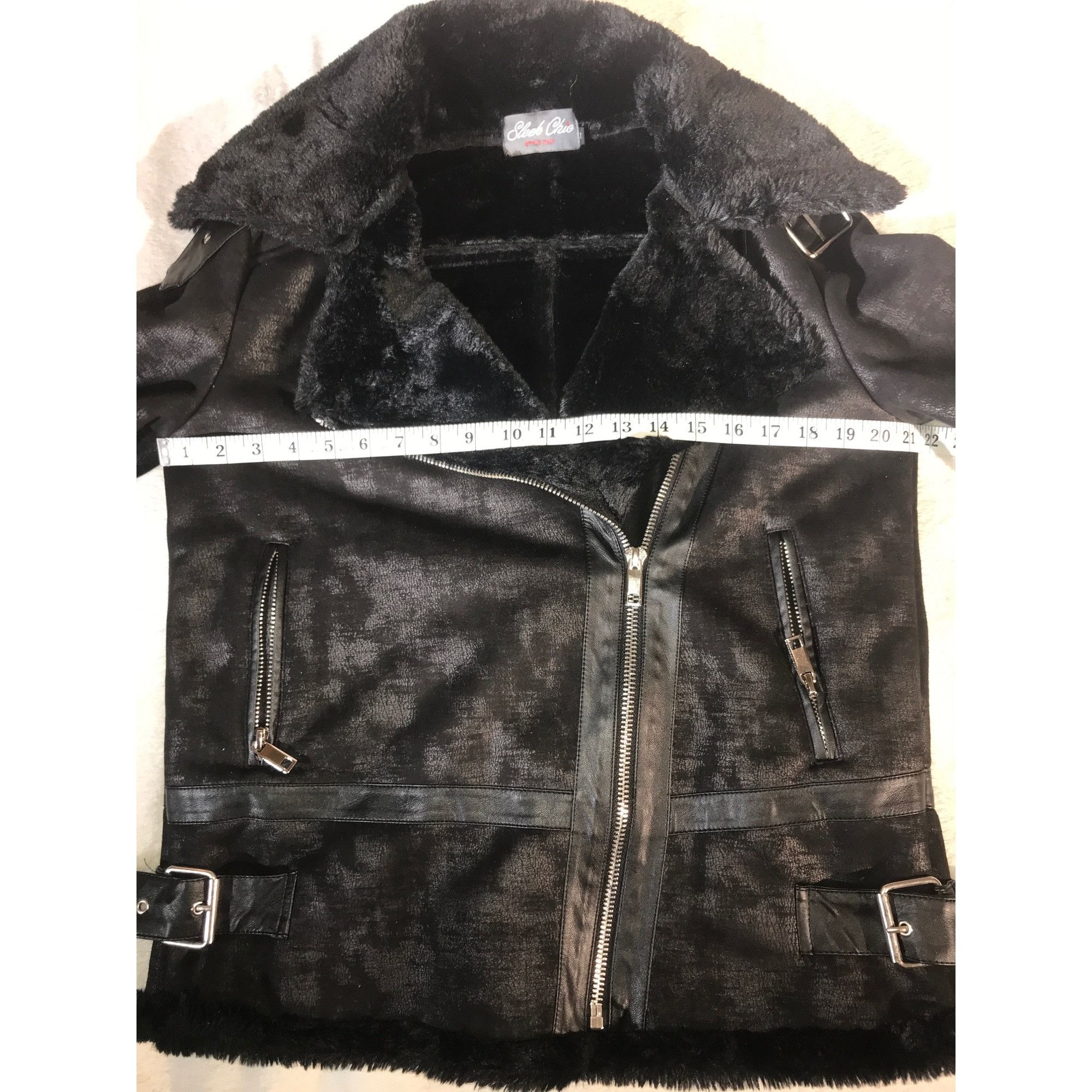 Other Sleek Chic Black Faux Leather & Fur Women's Zip Up Moto Coat Size M / US 6-8 / IT 42-44 - 6 Thumbnail