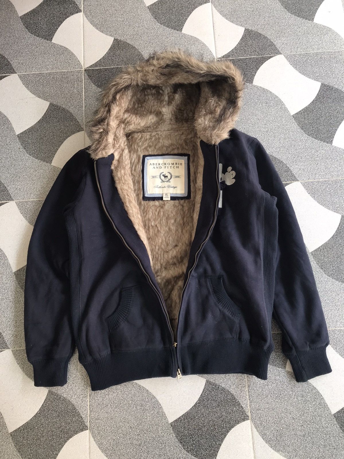 Abercrombie & Fitch Abercrombie & Fitch Fur Hoodie Size US XL / EU 56 / 4 - 3 Thumbnail