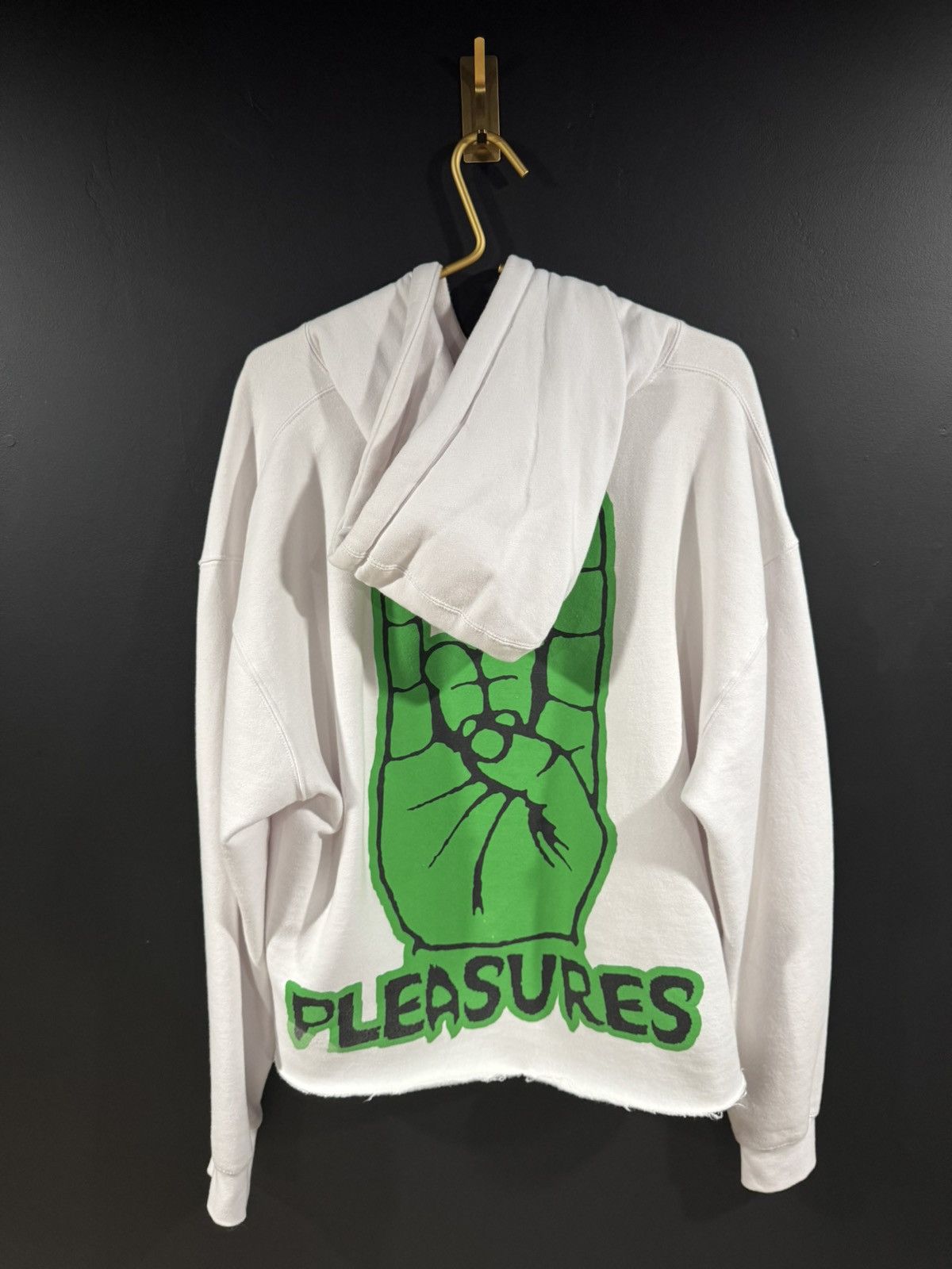 Pleasures Pleasures Custom Cropped Rock On 🤘 Hoodie XL Size US XL / EU 56 / 4 - 8 Thumbnail