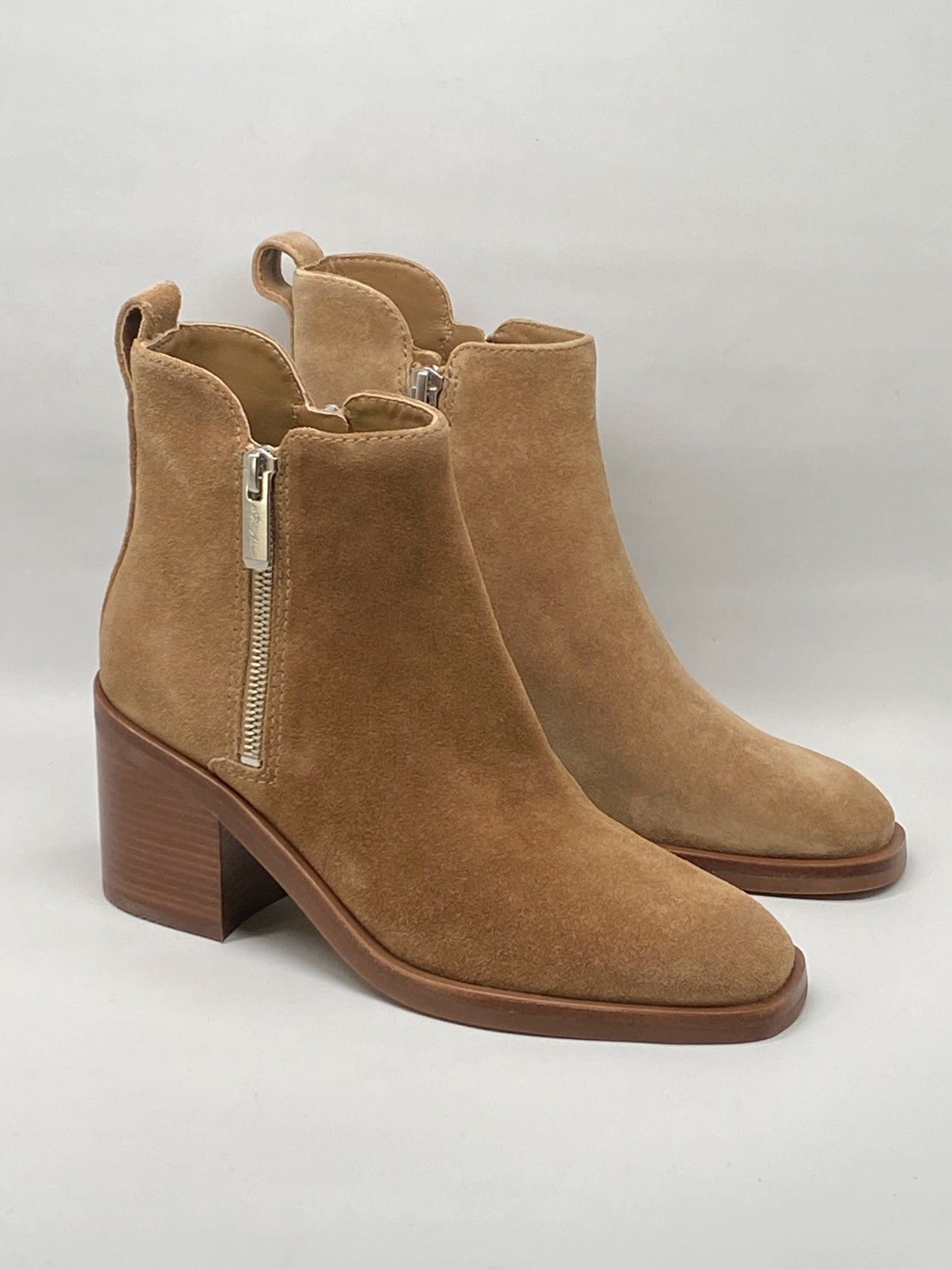3.1 Phillip Lim 3.1 Phillip Lim Alexa Suede Ankle Boots size 35 Size US 5 / IT 35 - 6 Thumbnail