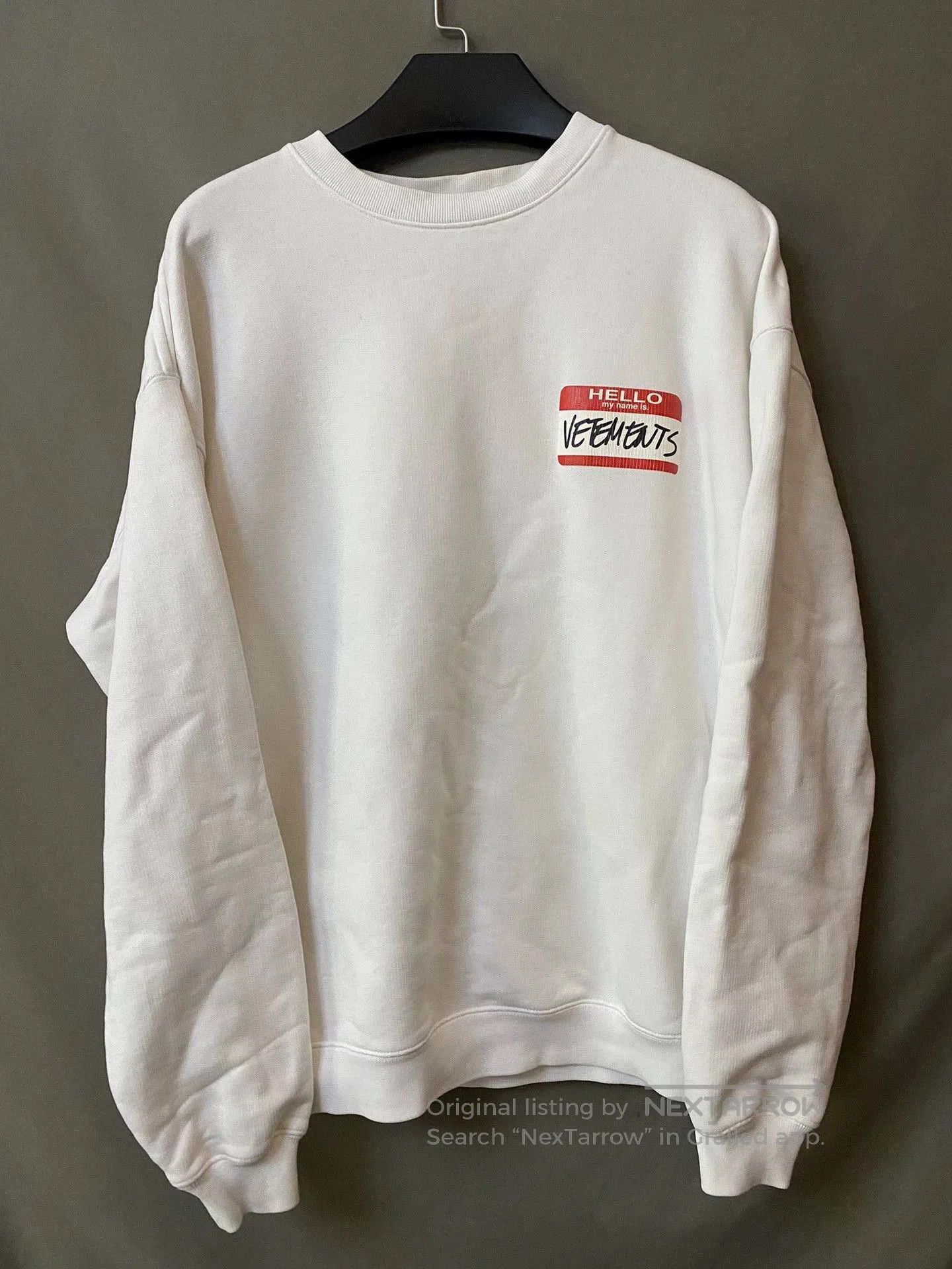 Vetements vetements signature logo sweatshirt in white. Size US S / EU 44-46 / 1 - 1 Thumbnail