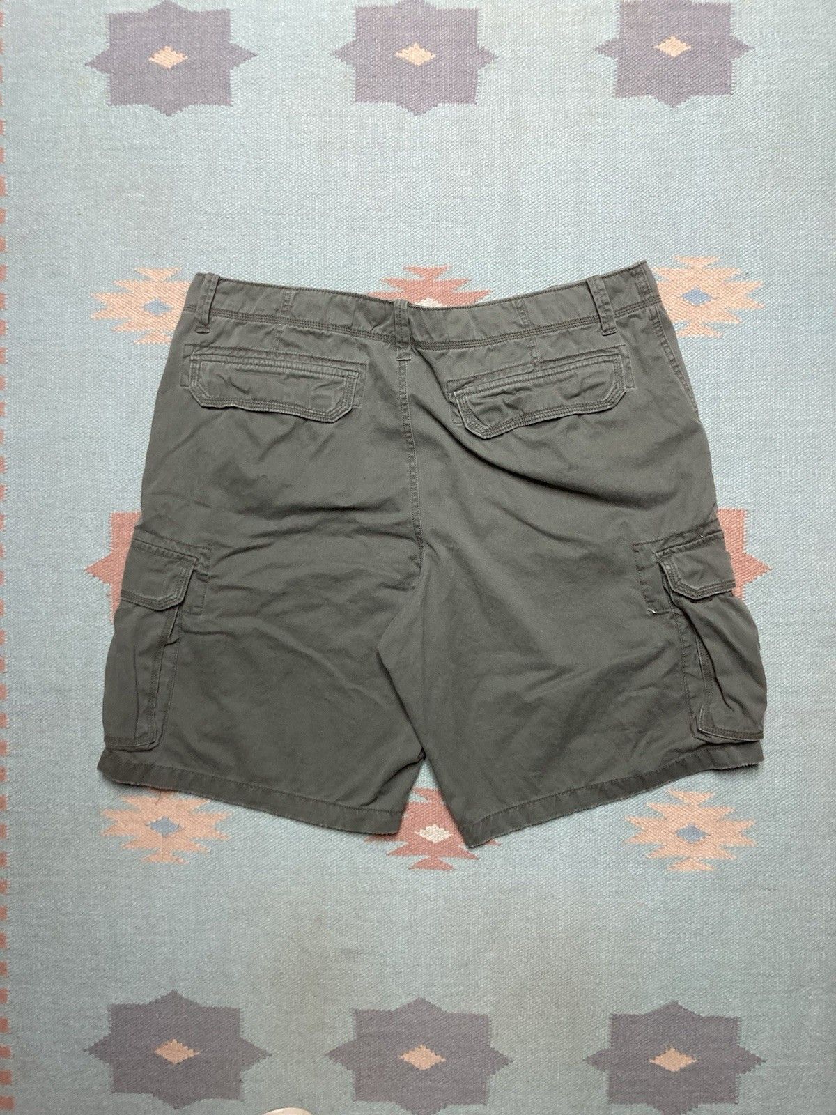 Vintage y2k baggy cargo shorts Route 66 dark green skater utility 42 Size US 42 / EU 58 - 6 Thumbnail