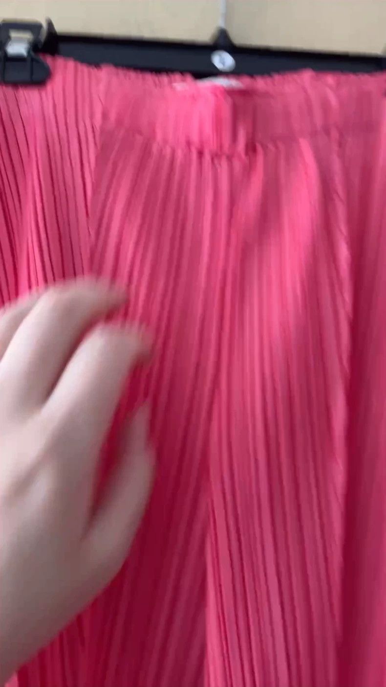 Issey Miyake Issey Miyake size:5 Pink pleated pants Size 42" / US 20 - 1 Thumbnail