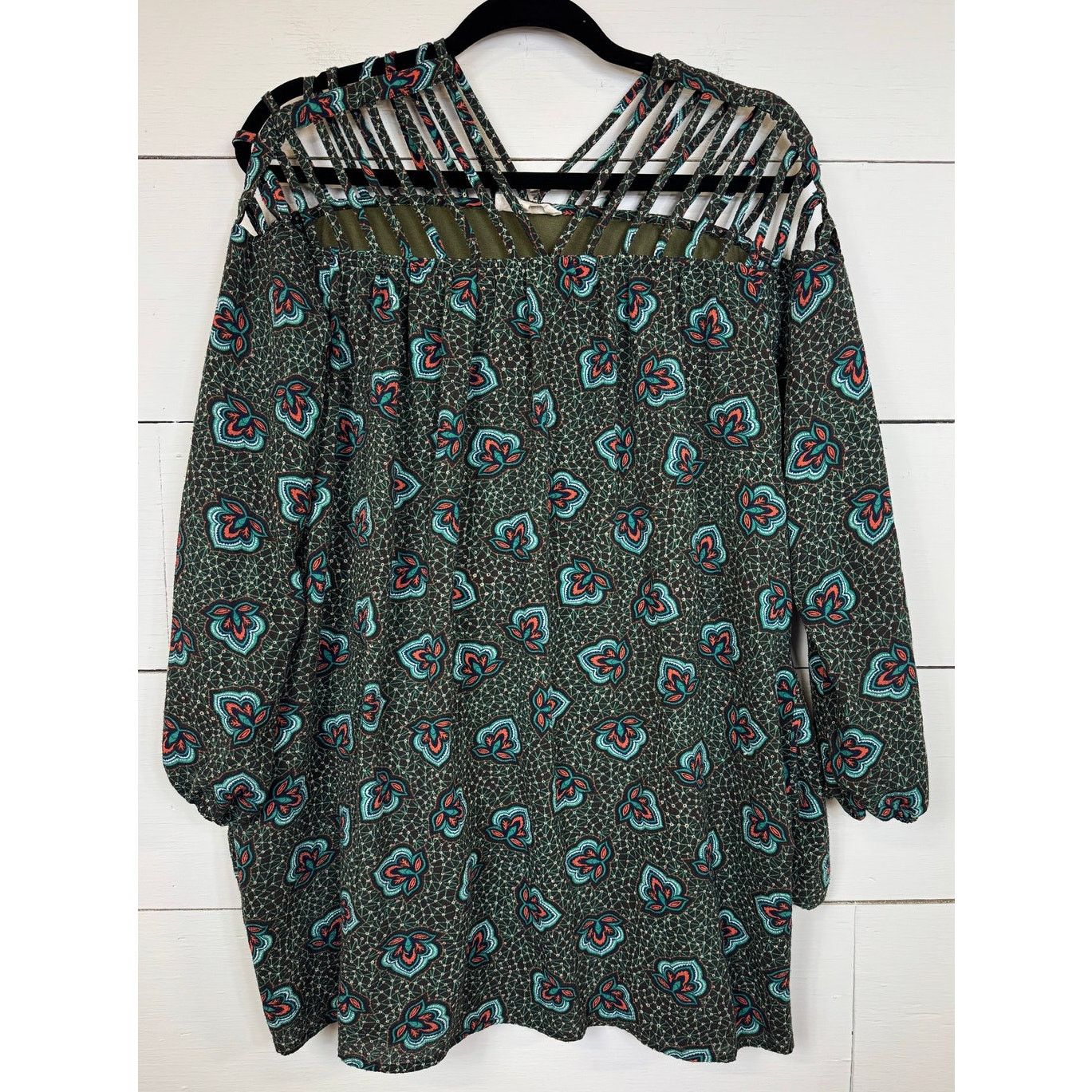 Other Entro Long Sleeve Green Blouse Women's Size Small Size S / US 4 / IT 40 - 1 Thumbnail
