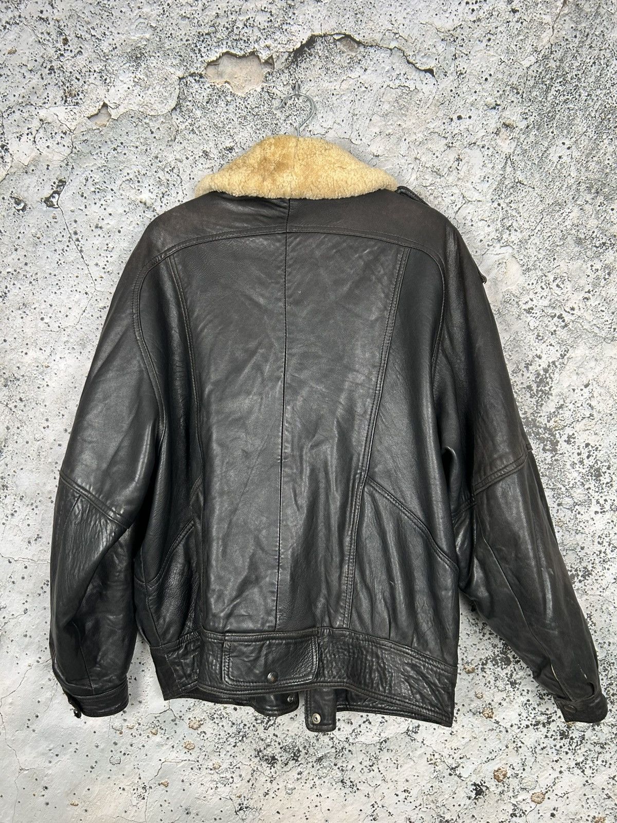 Genuine Leather Vintage Genuine Leather Sherpa Military Jacket Archive 90s Size US XL / EU 56 / 4 - 6 Thumbnail