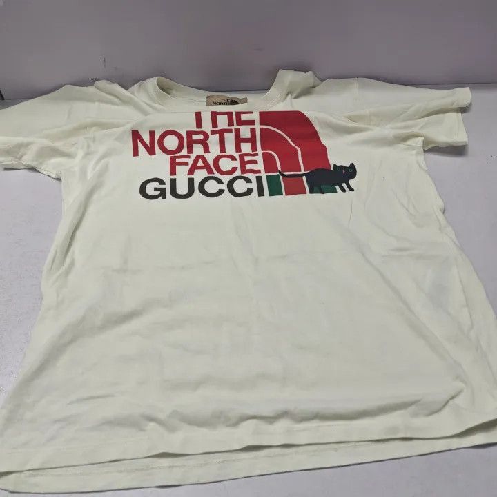 Gucci Gucci x The North Face Short Sleeve T-Shirt-2507 Size XS / US 0-2 / IT 36-38 - 3 Thumbnail