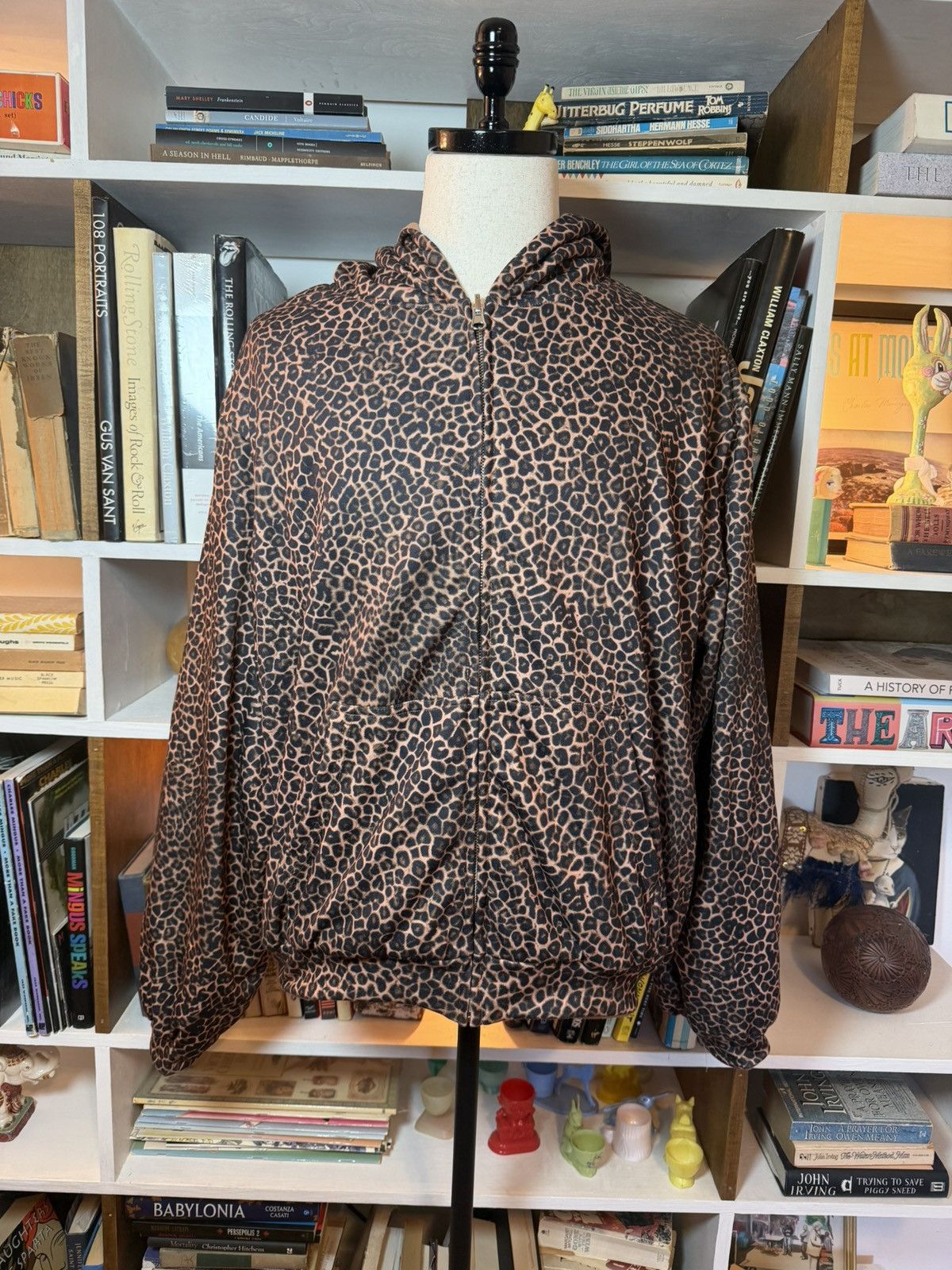 Cuts Cuts by lowheads reversible cheetah zip up Brand new Size US XL / EU 56 / 4 - 1 Thumbnail