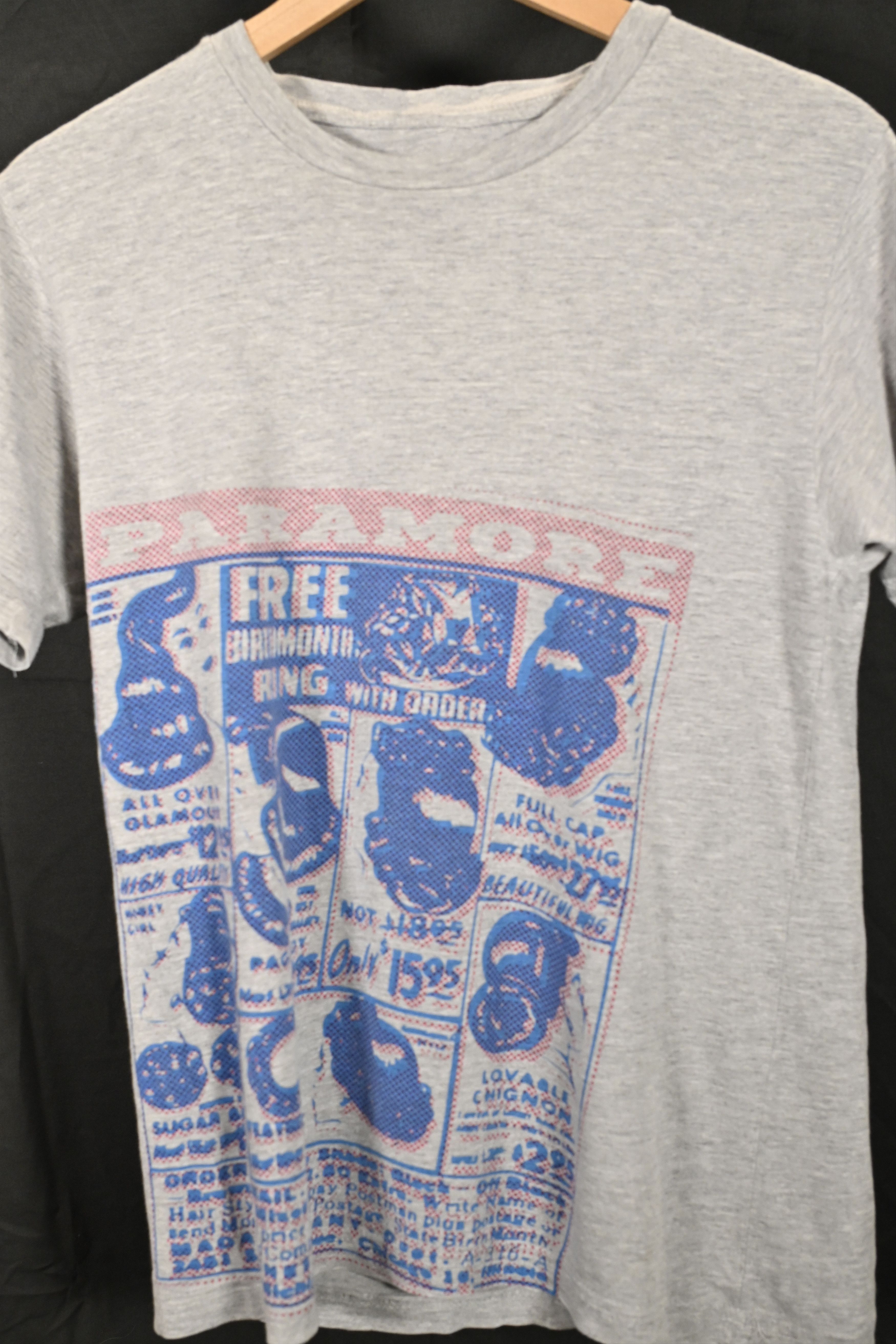 Other Vintage Paramore Grocery Print Graphic Band Tee Size US M / EU 48-50 / 2 - 1 Thumbnail