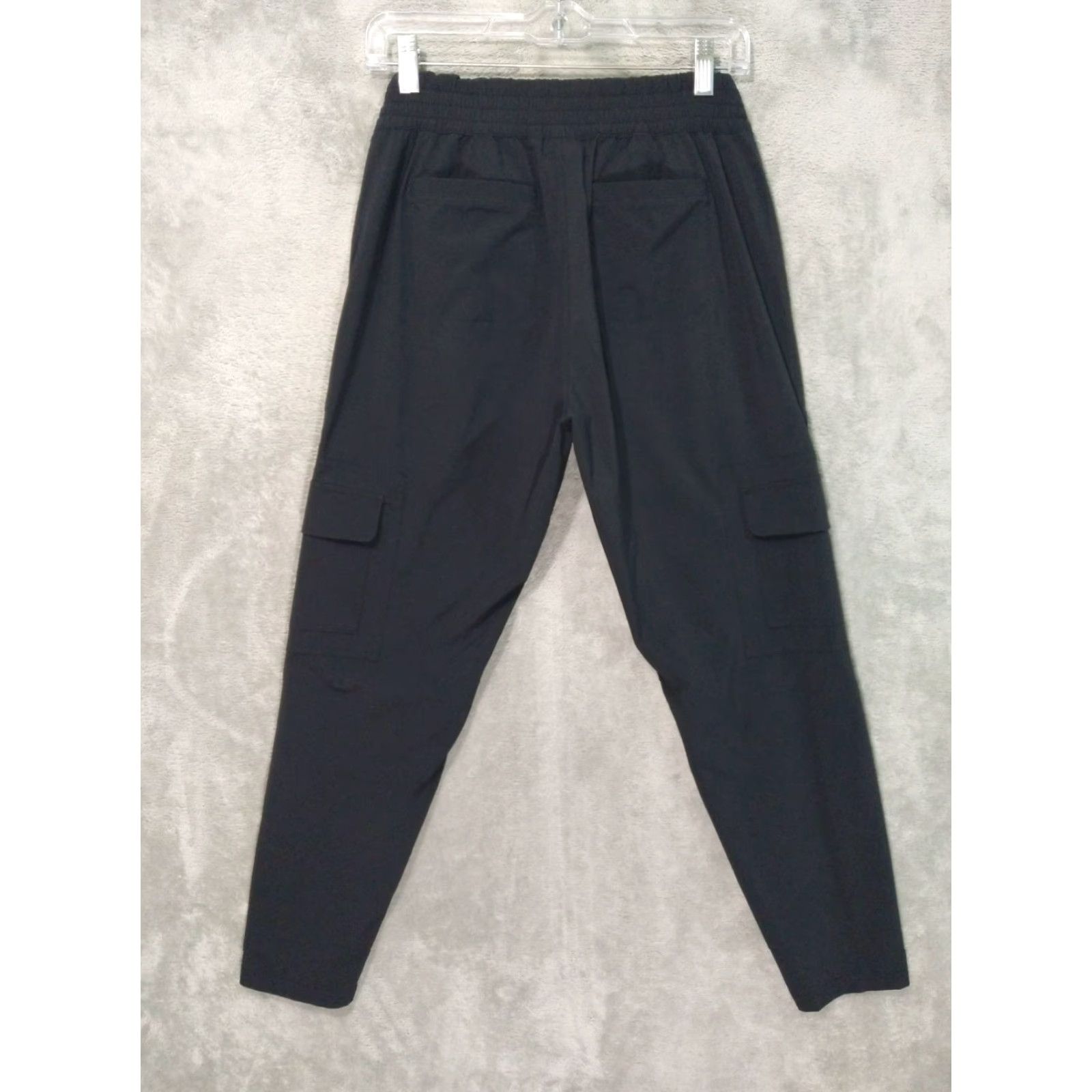 Athleta Athleta Pants Womens 6 Black Chelsea Jogger Pull On Travel Stretch Tapered Regular Inseam 26.5 in Athletic Athleisure Women Size 28" / US 6 / IT 42 - 2 Thumbnail