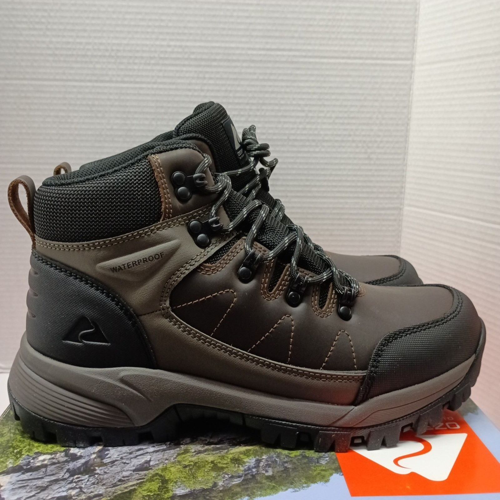 Other Ozark Trail Men's Hikers Leather Boots Meadows 2.0 Size 9.5 Size US 9.5 / EU 42-43 - 1 Thumbnail