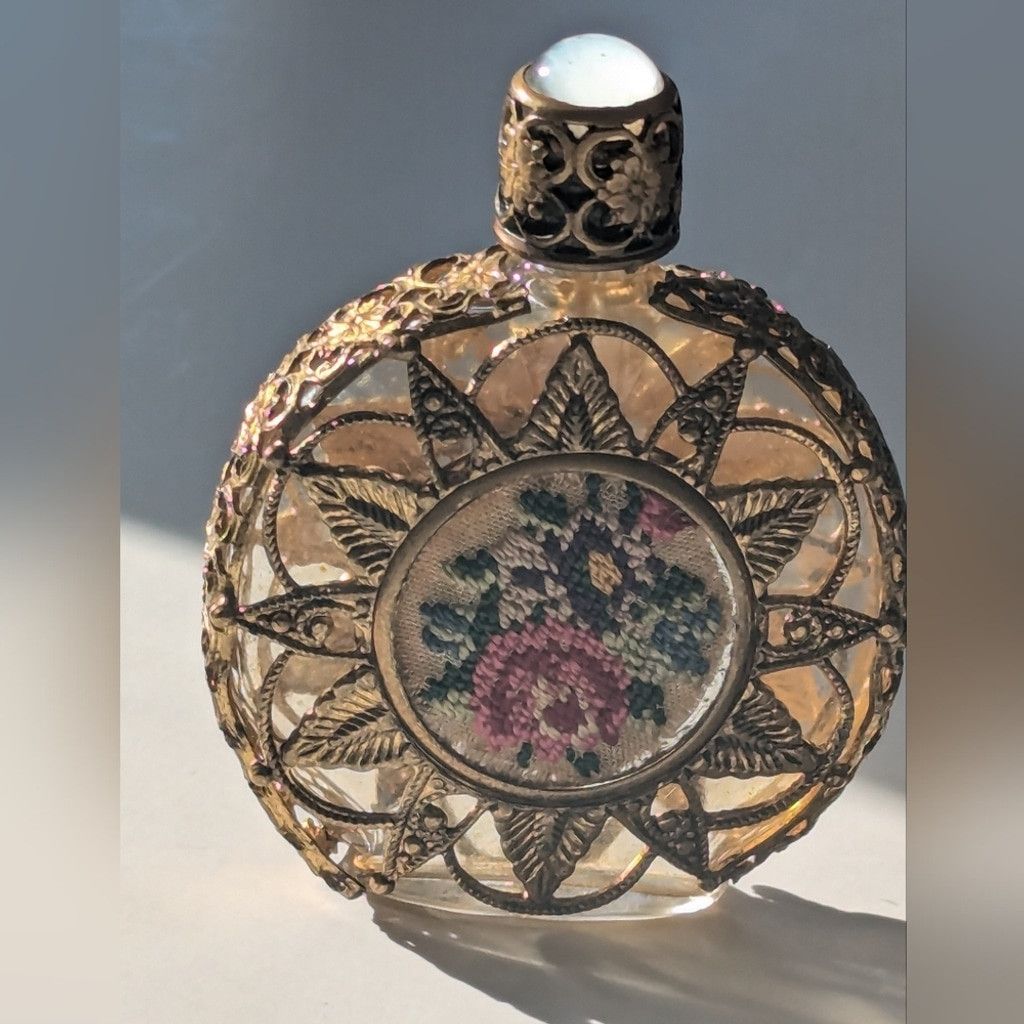 Other Vintage Austrian Brass Filigree Perfume Bottle Needle Point Size ONE SIZE - 8 Thumbnail