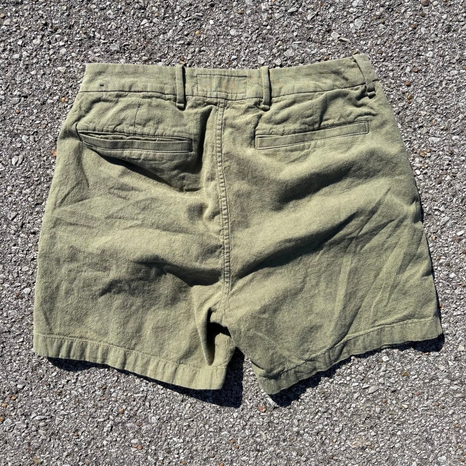 Abercrombie & Fitch Dress shorts Size US 32 / EU 48 - 2 Thumbnail