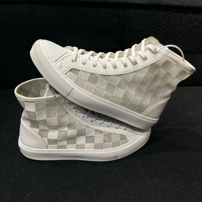 Louis Vuitton Louis Vuitton White checkerboard high-top shoes Size US 7.5 / EU 40-41 - 3 Thumbnail