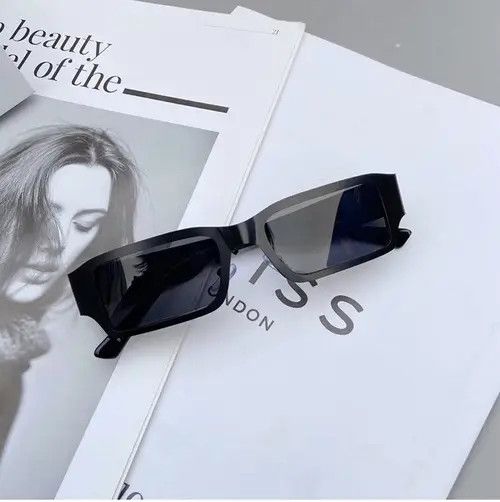 Vintage Retro punk sunglasses Size ONE SIZE - 1 Thumbnail