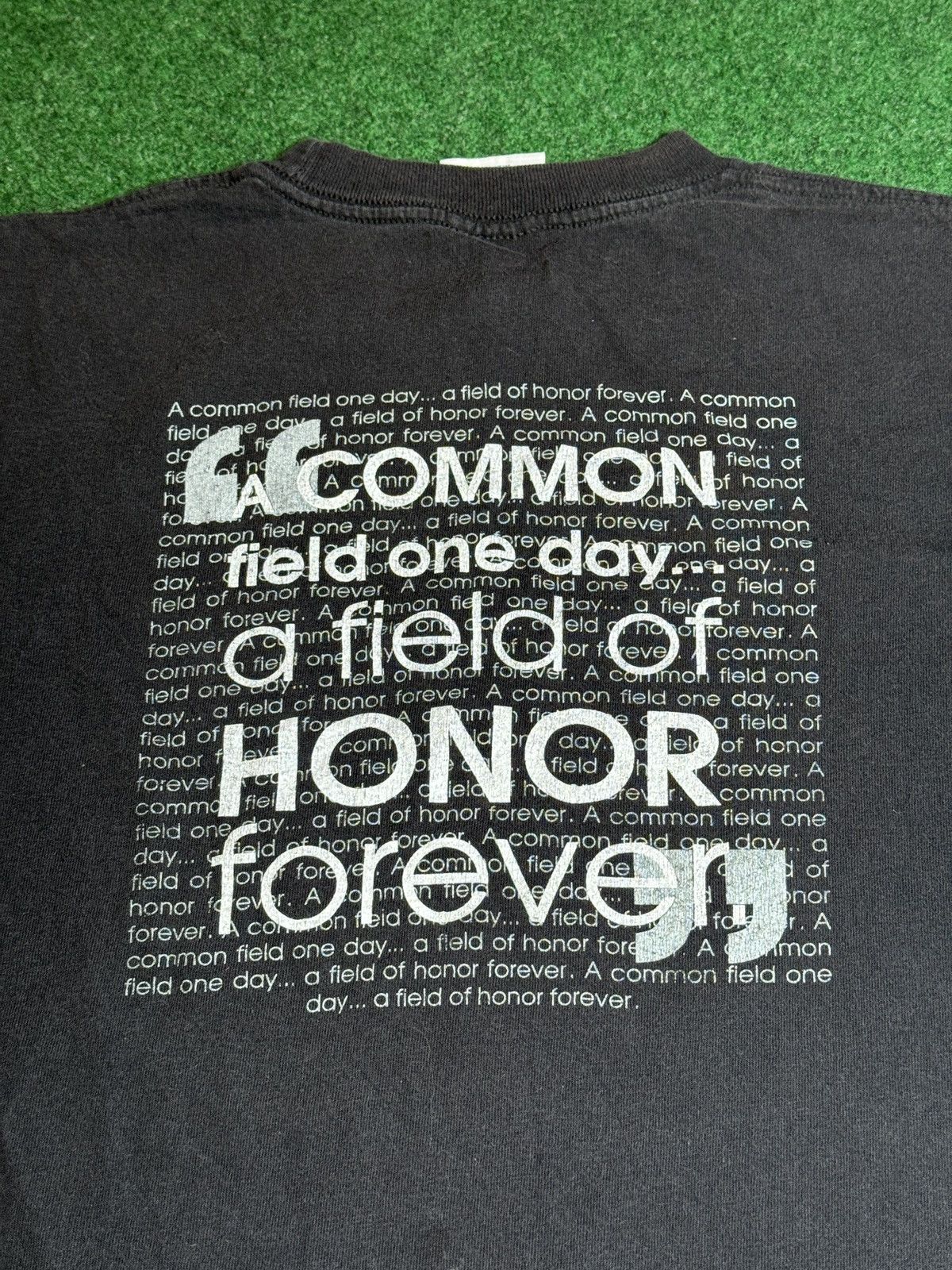 Vintage Vintage Y2K 9/11 Flight 93 National Memorial T Shirt Size US M / EU 48-50 / 2 - 5 Thumbnail