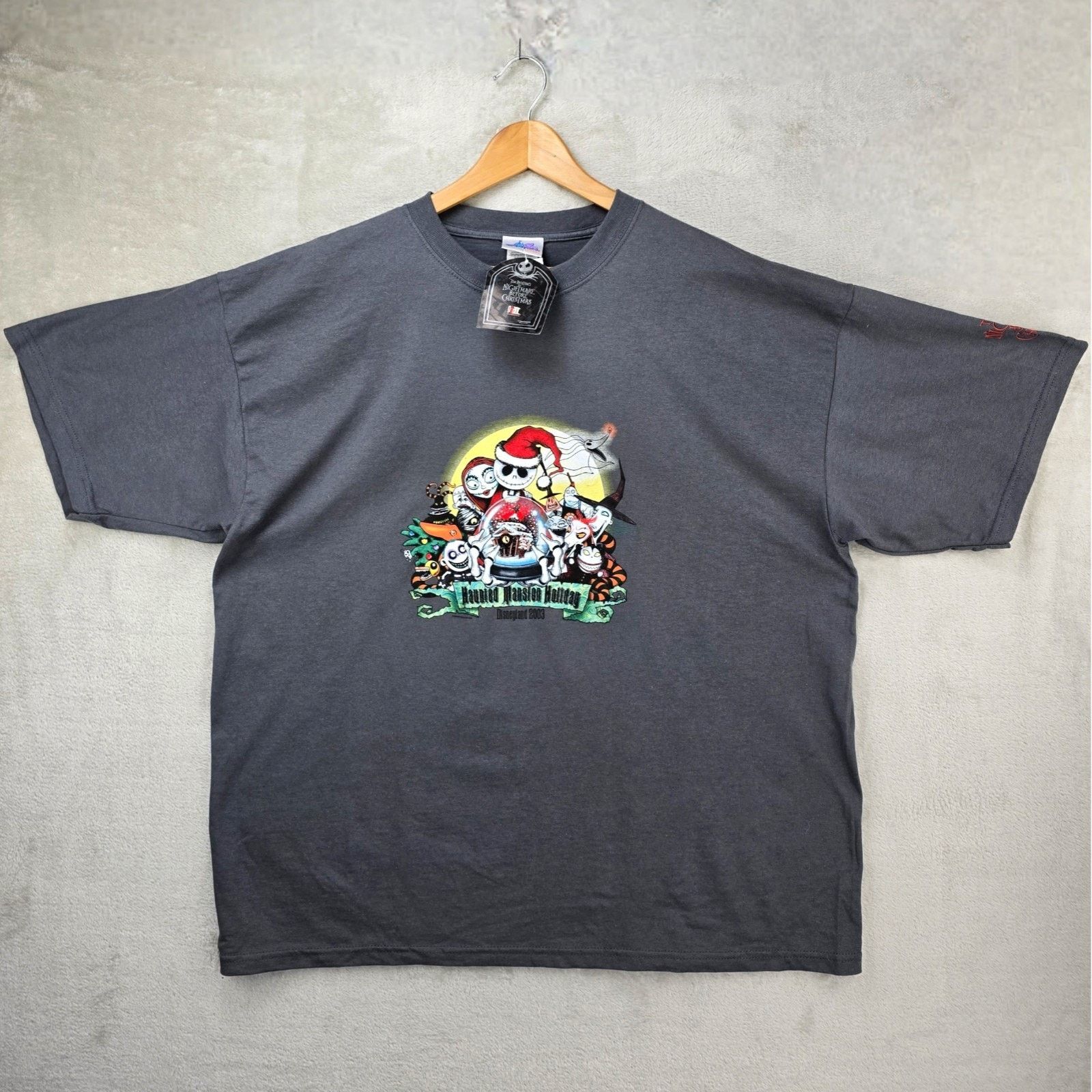 Disney Vtg Disneyland Haunted Mansion Shirt XXL Nightmare Christmas Size US XXL / EU 58 / 5 - 1 Thumbnail