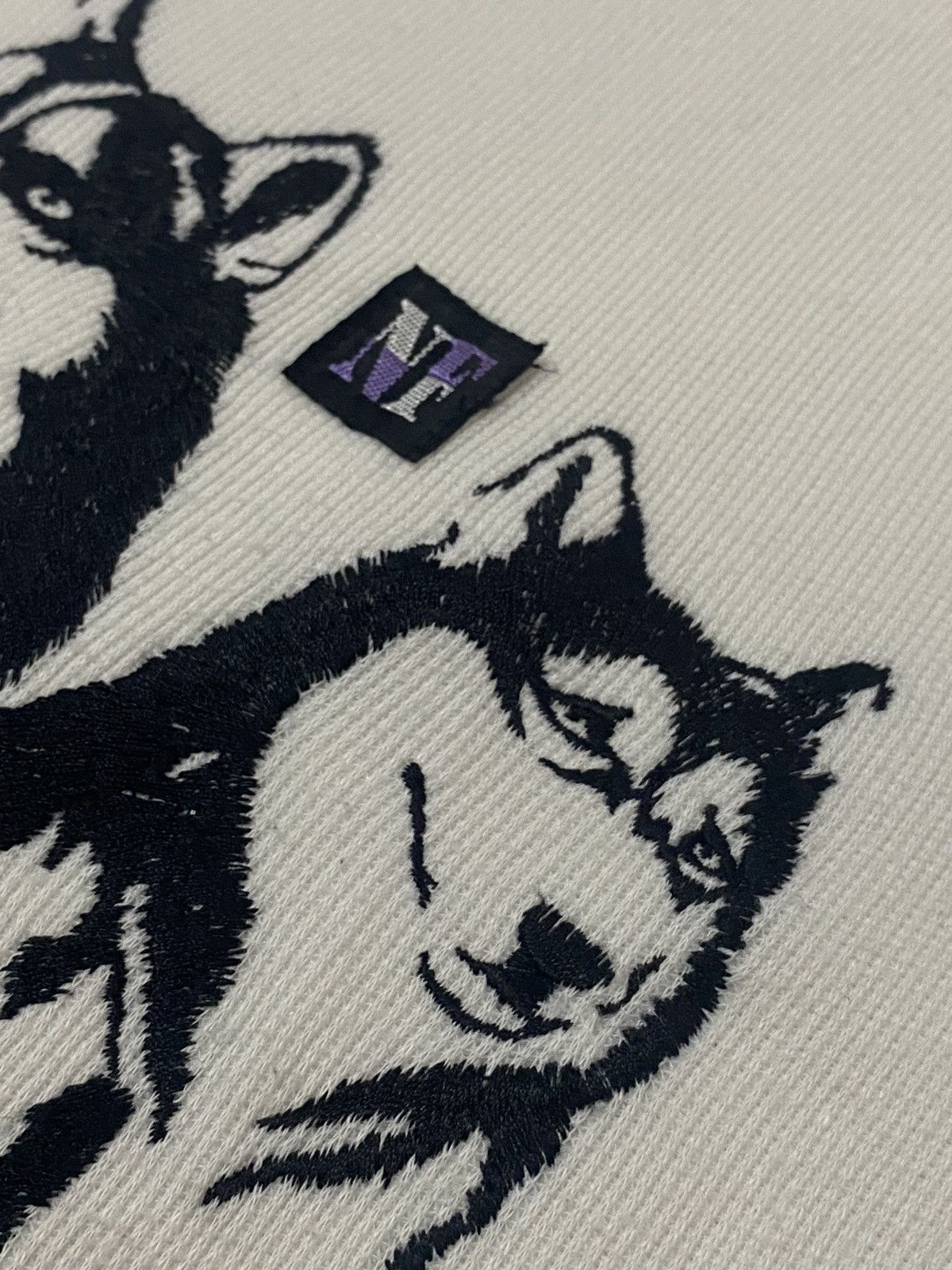 Japanese Brand × Vintage VINTAGE NORTHFIELD SPORTS WOLF EMBEROIDERY CREW NECK Size US L / EU 52-54 / 3 - 5 Thumbnail