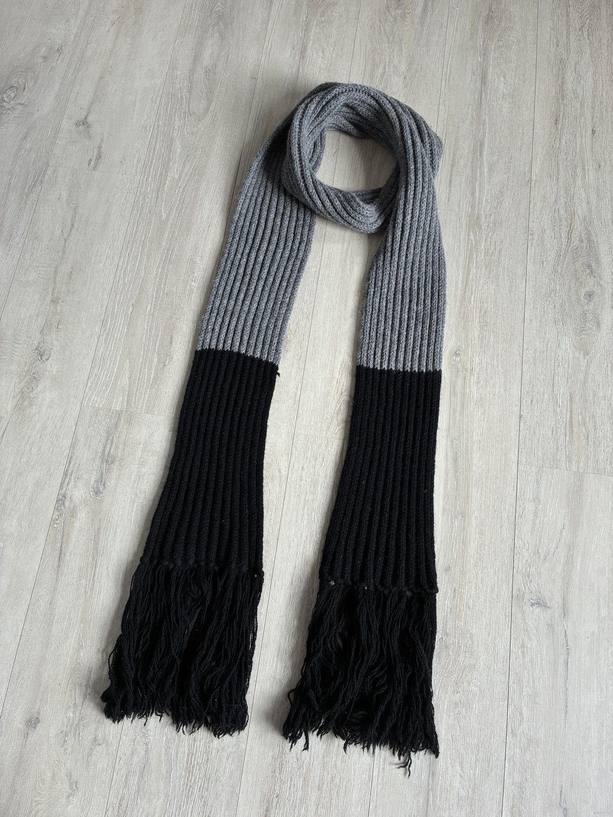 Dior Dior Homme AW06 “These Grey Days” scarf by Hedi Slimane Size ONE SIZE - 2 Thumbnail